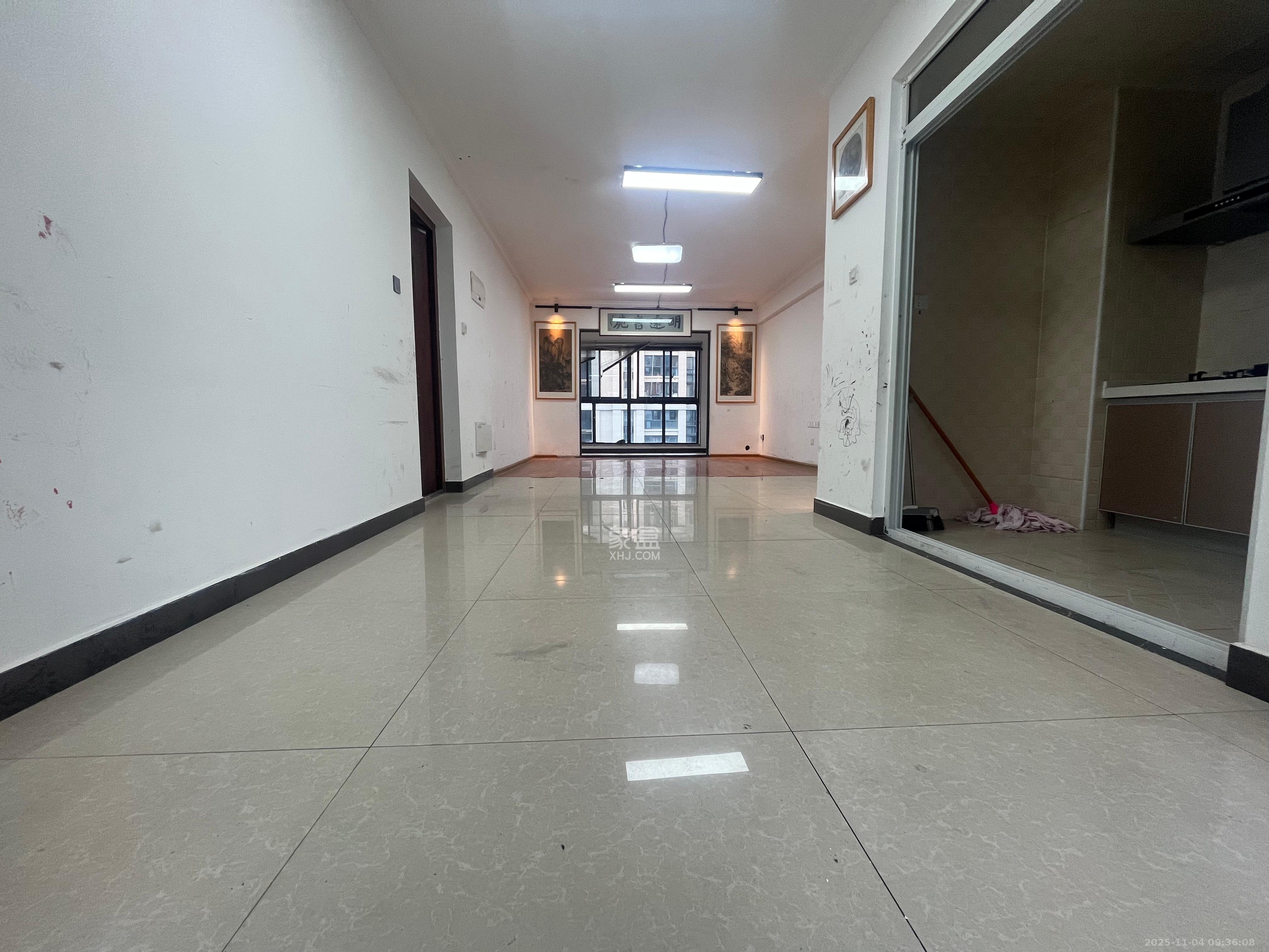 明昇壹城（明昇时代广场）一期  4室2厅2卫    3200.0元/月室内图