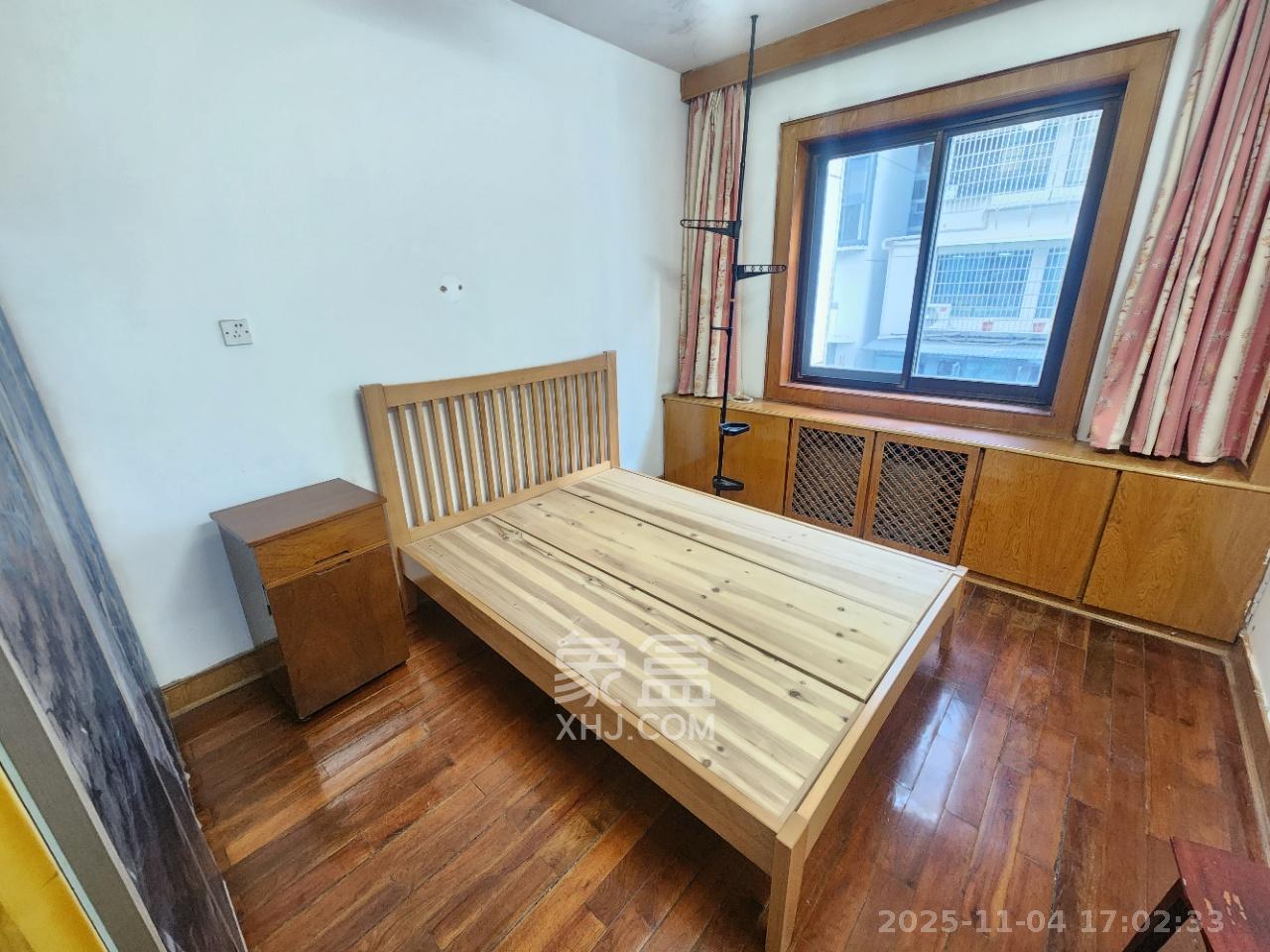 杏林小区 3室2厅1卫 2000.0元/月 杏林小区 3室2厅1卫 2000.0元/月室内图