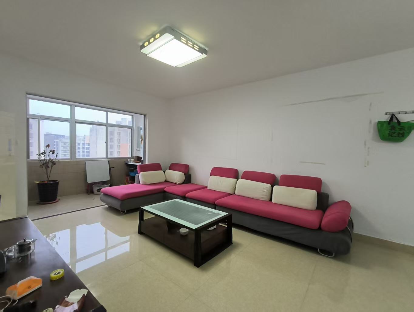 谐安花园  3室1厅1卫    89.0万