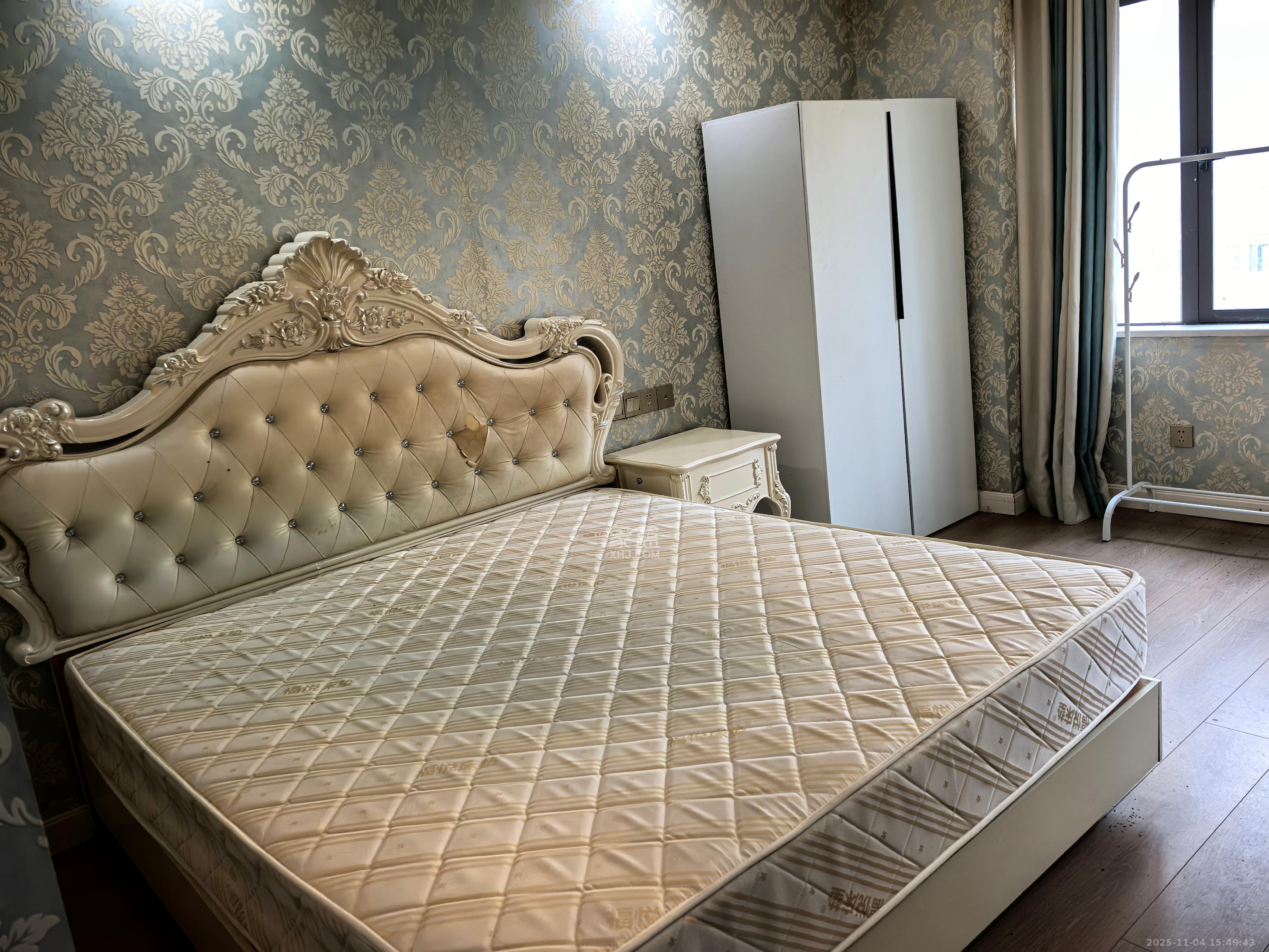 钰龙天下二期（钰龙佳园）  1室1厅1卫    1100.0元/月室内图