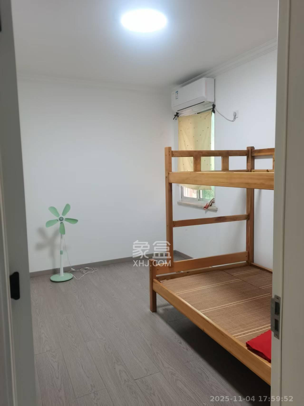 锦湘国际星城一期(锦美苑) 5室2厅2卫 3500.0元/月 锦湘国际星城一期(锦美苑) 5室2厅2卫 3500.0元/月室内图