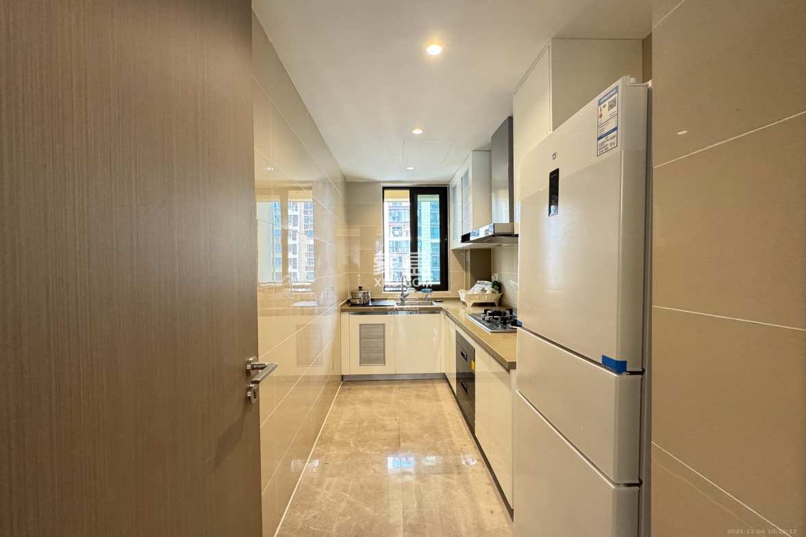 新力铂园(江山云著) 4室1厅2卫 6000.0元/月 新力铂园(江山云著) 4室1厅2卫 6000.0元/月室内图