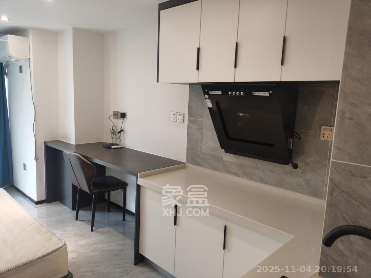 金地中交麓谷香颂(金地中交雅苑)  1室1厅1卫    1400.0元/月室内图