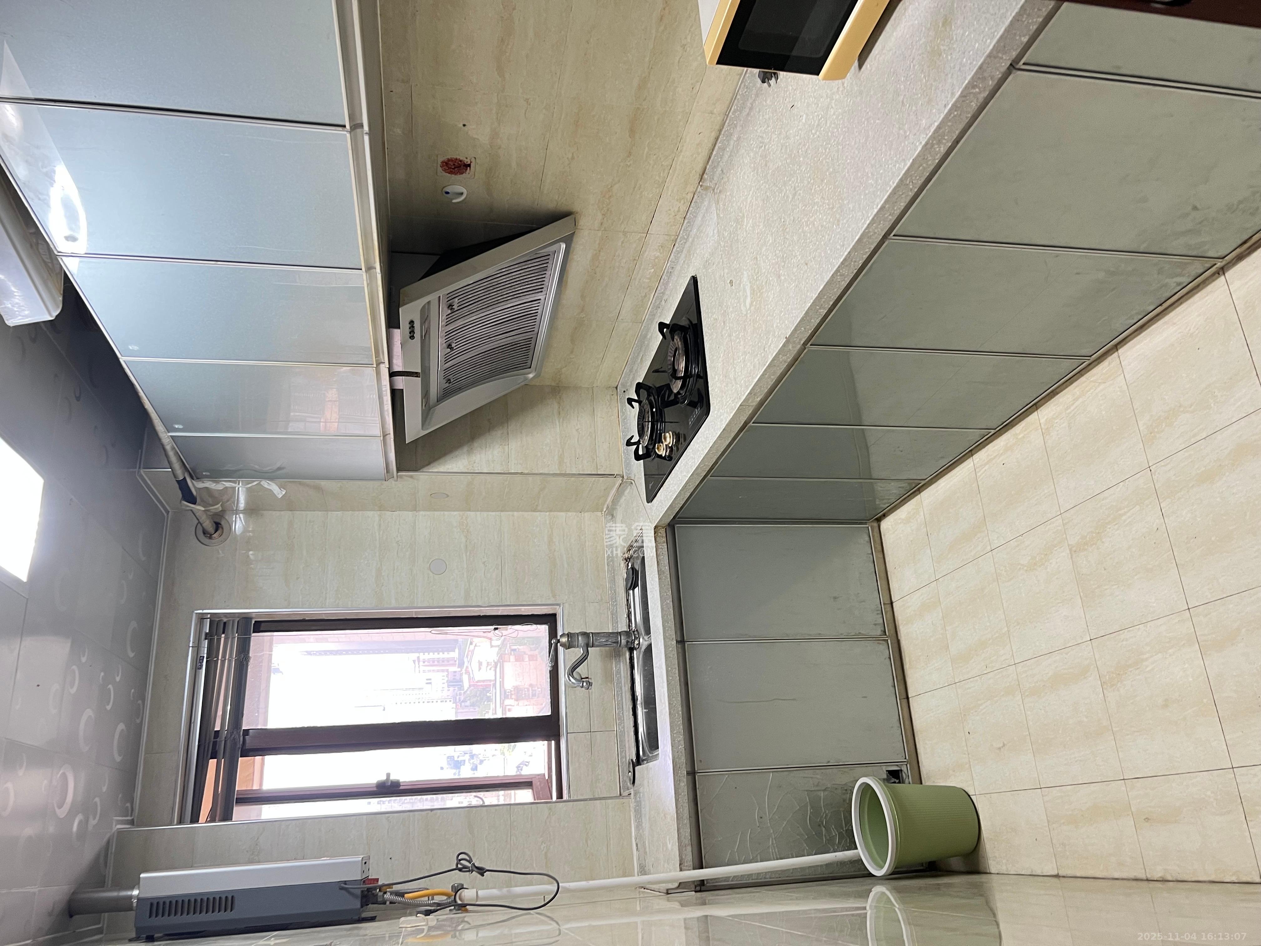 铂宫  1室1厅1卫    2200.0元/月室内图