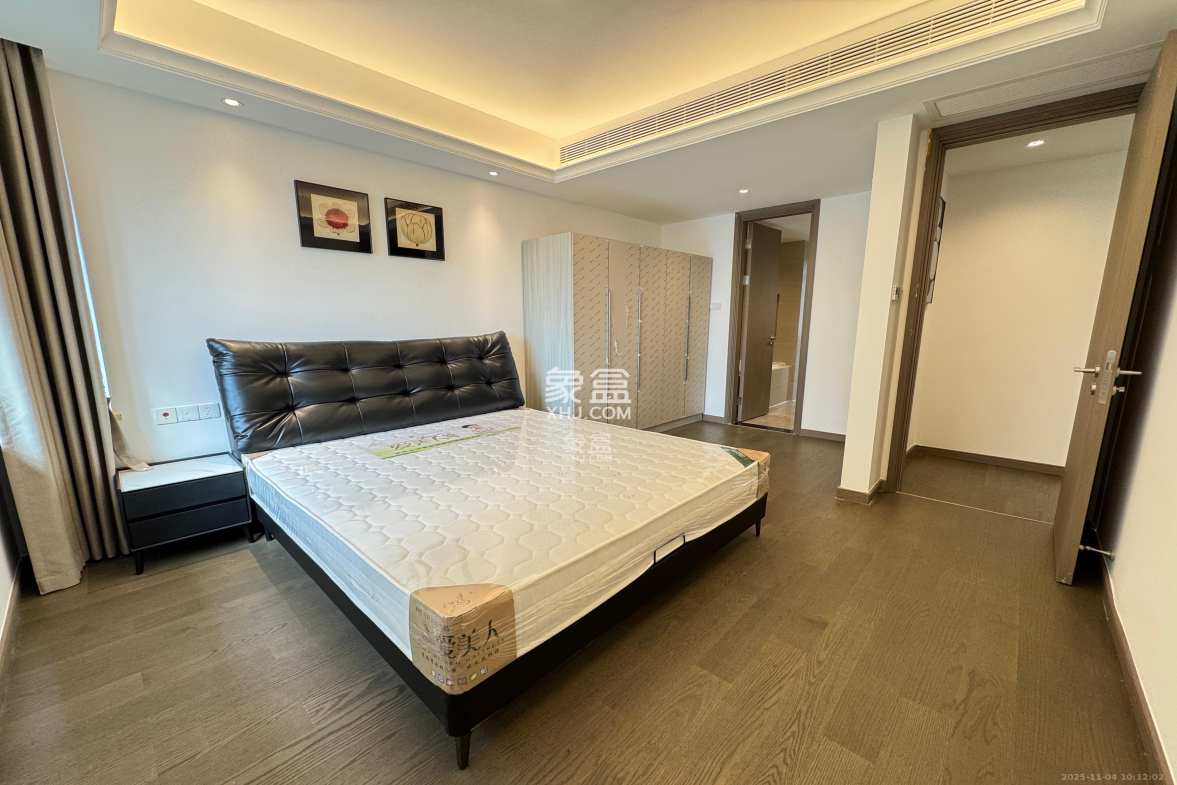 新力铂园(江山云著) 4室1厅2卫 6000.0元/月 新力铂园(江山云著) 4室1厅2卫 6000.0元/月室内图