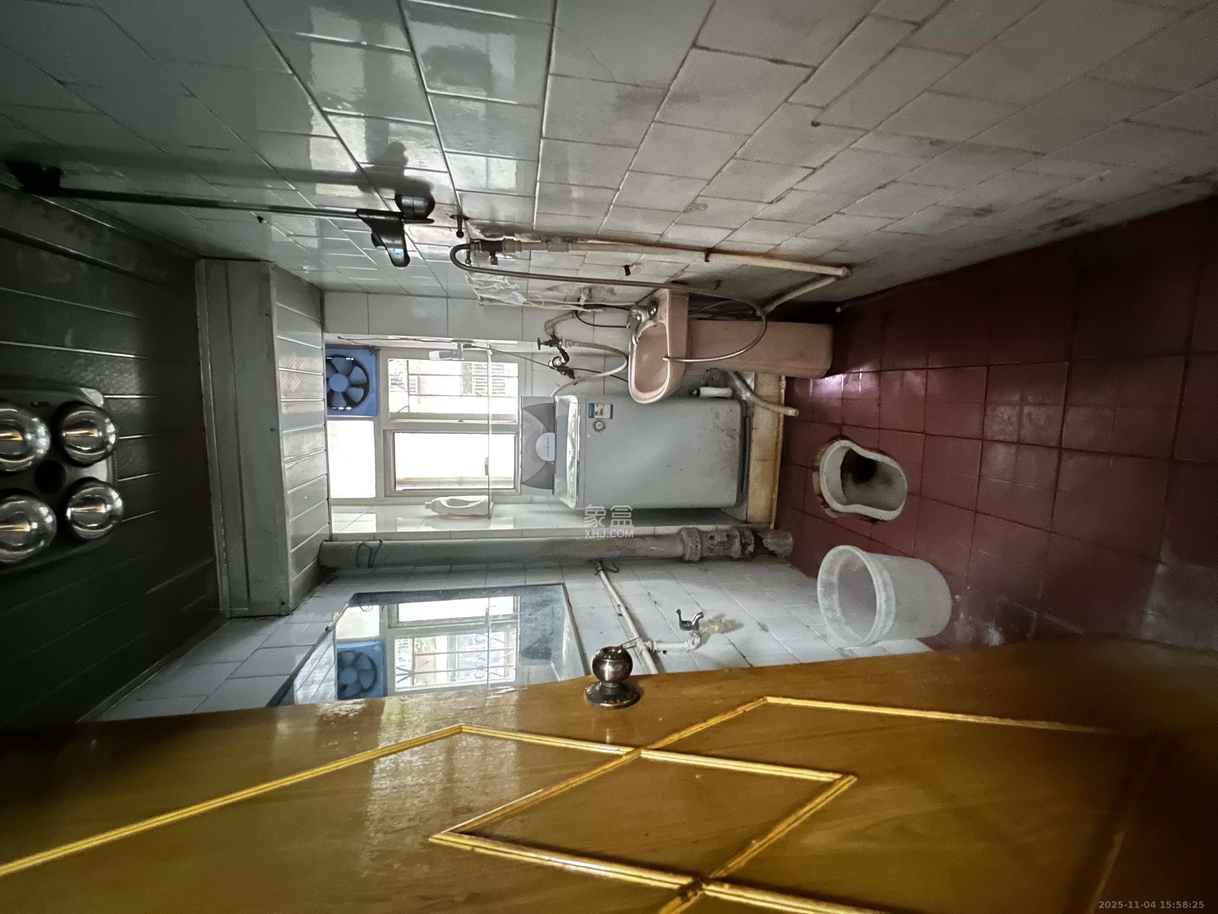 丝茅冲丽臣小区  1室1厅1卫    1400.0元/月室内图