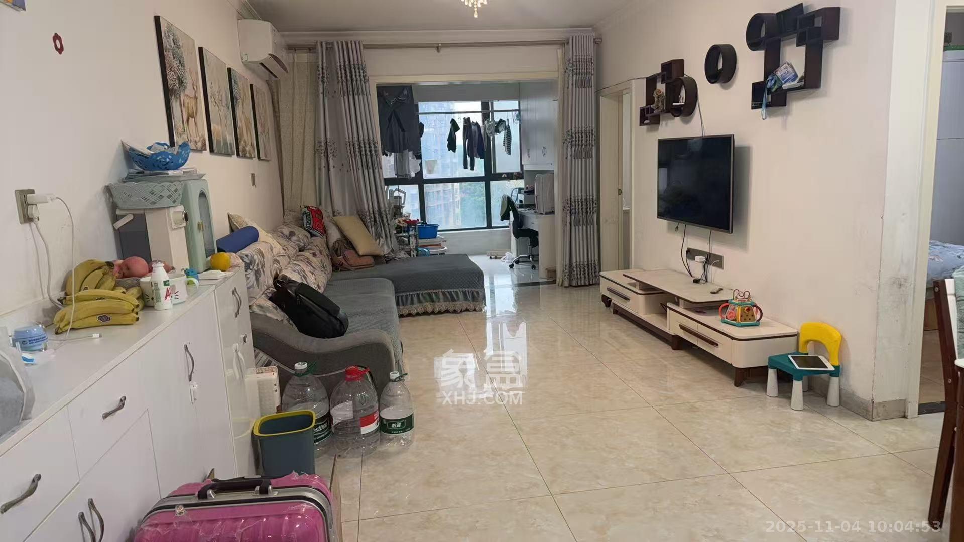 汇金城/嘉华城（二期、三期）  3室2厅1卫    2600.0元/月室内图