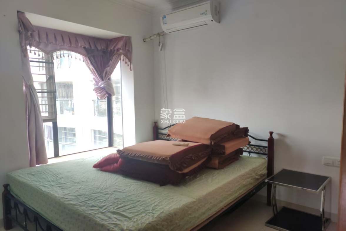 滨江帝景一期 2室2厅1卫 2200.0元/月 滨江帝景一期 2室2厅1卫 2200.0元/月室内图