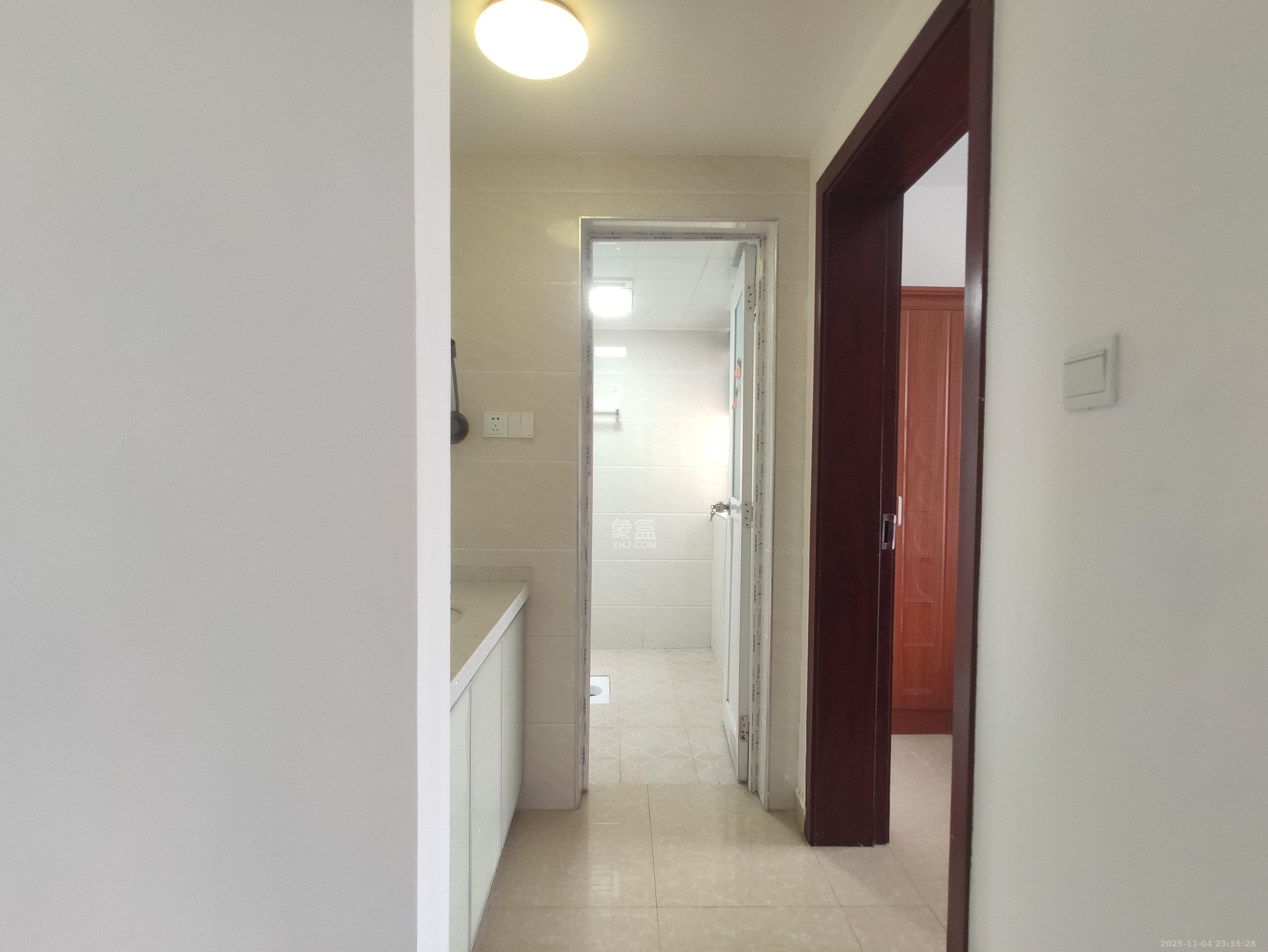 颐兴家园  2室2厅1卫    2000.0元/月室内图