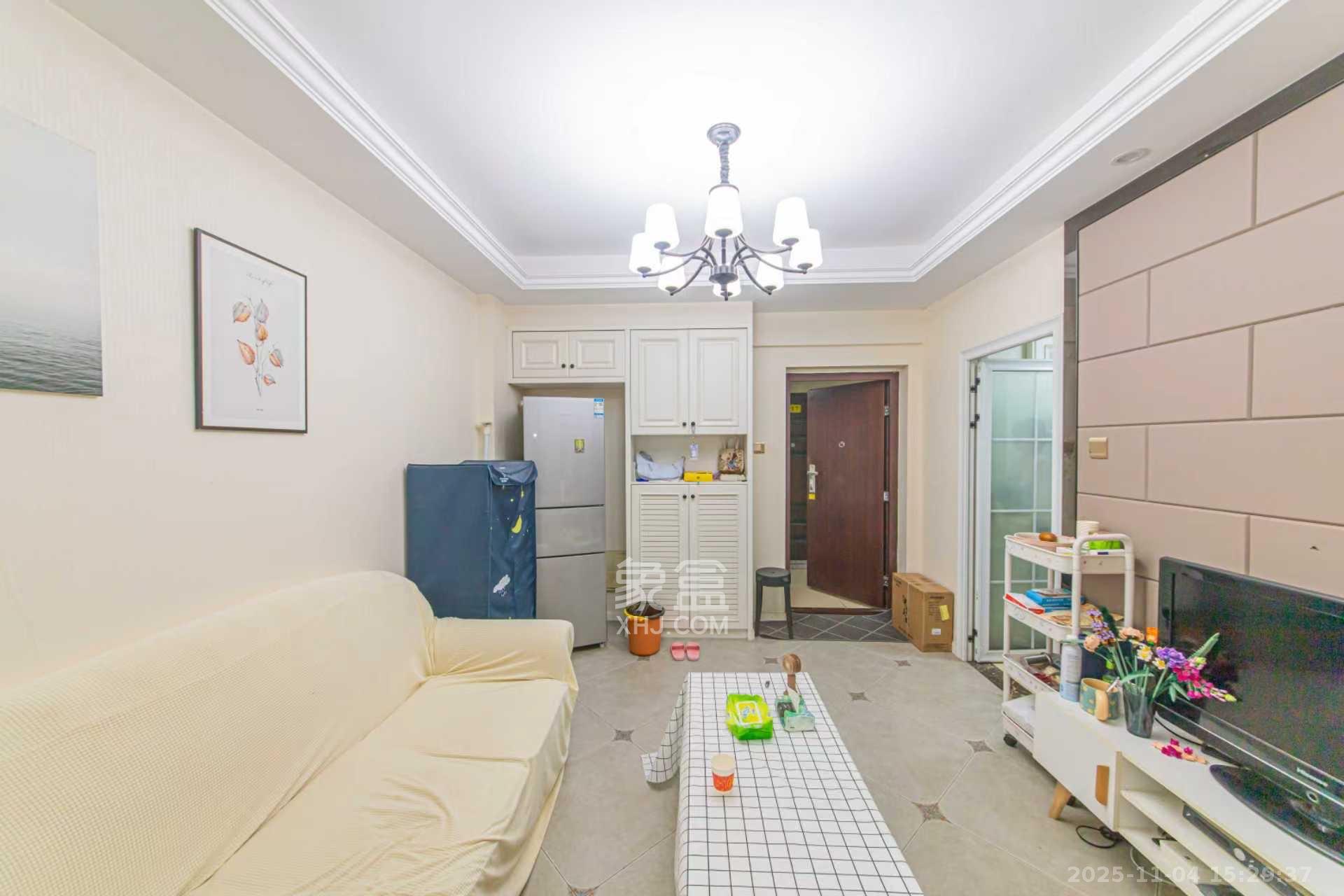 中建芙蓉工社  2室1厅1卫    1700.0元/月