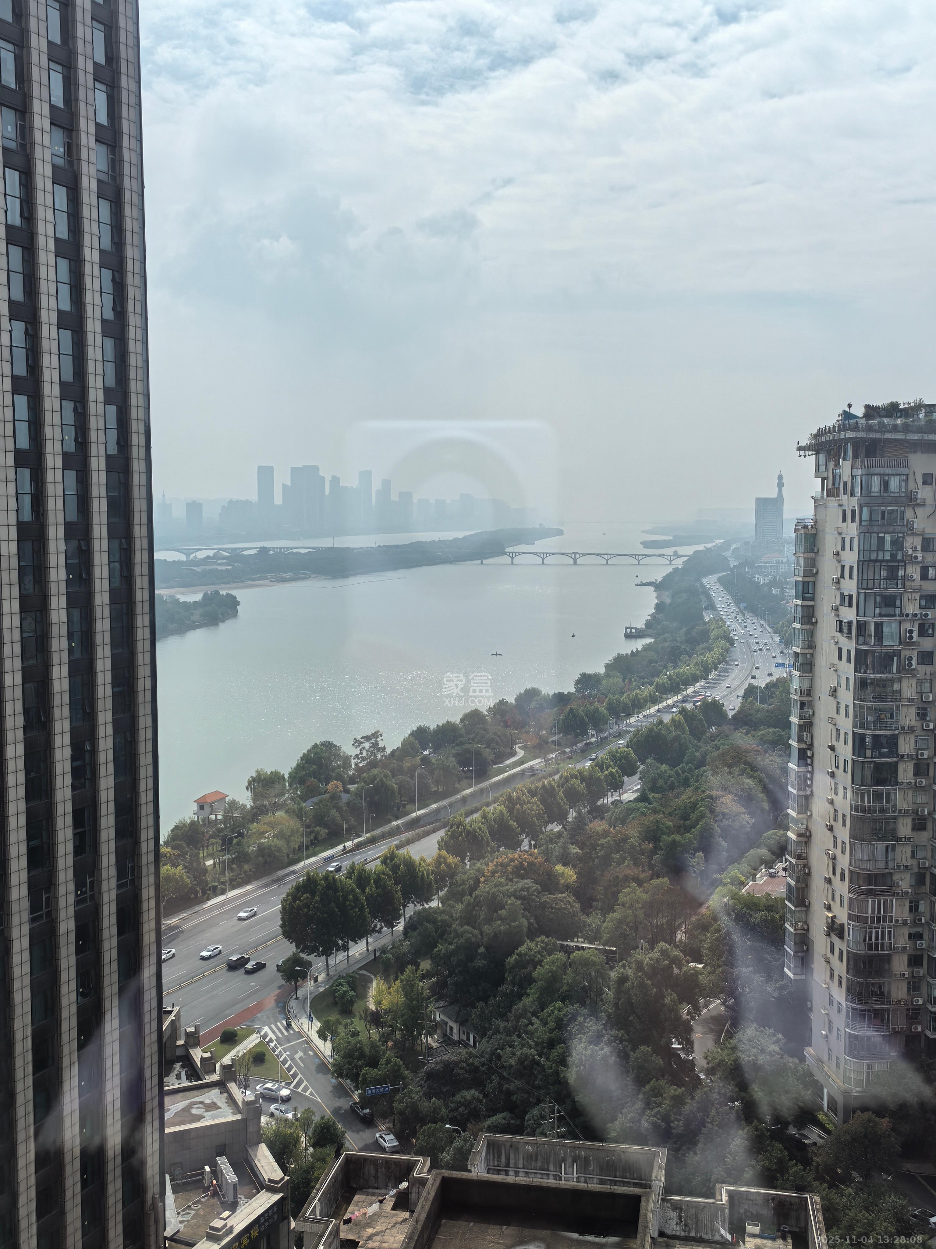 富洲滨江雅苑 2室2厅1卫 2500.0元/月 富洲滨江雅苑 2室2厅1卫 2500.0元/月室内图