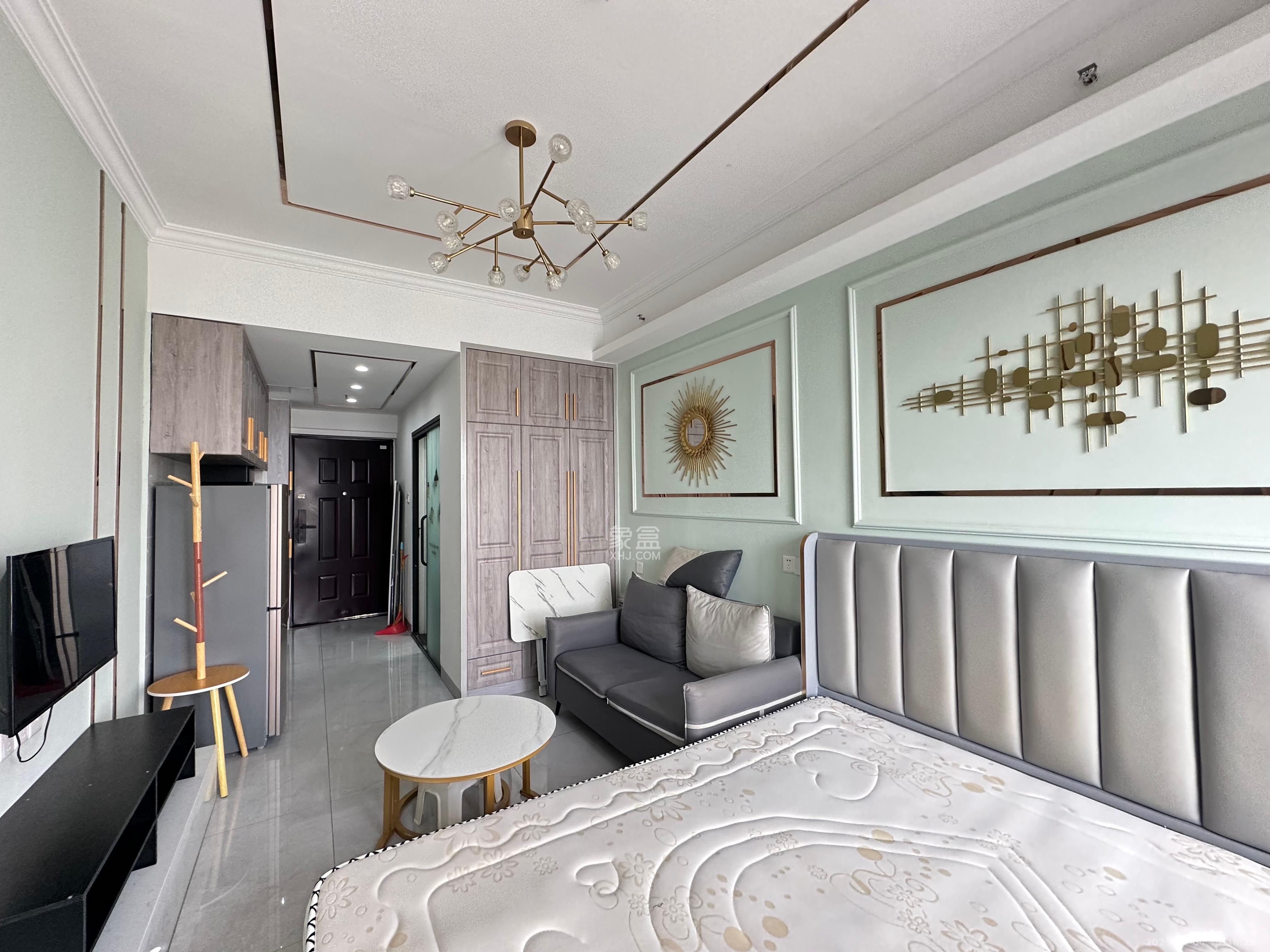 保利麓谷林语I区  1室1厅1卫    1400.0元/月室内图