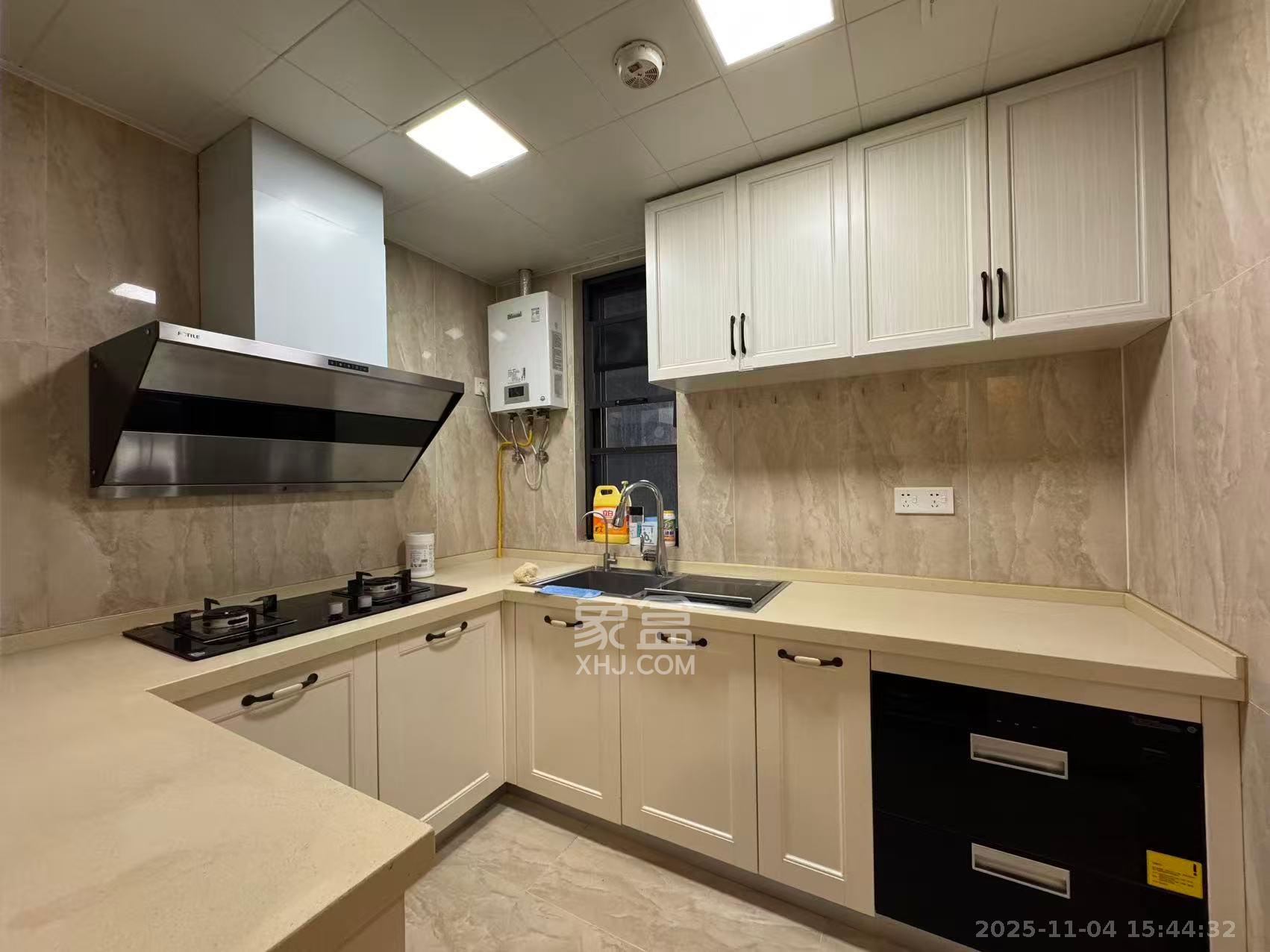 万科金域蓝湾 4室2厅2卫 3200.0元/月 万科金域蓝湾 4室2厅2卫 3200.0元/月室内图