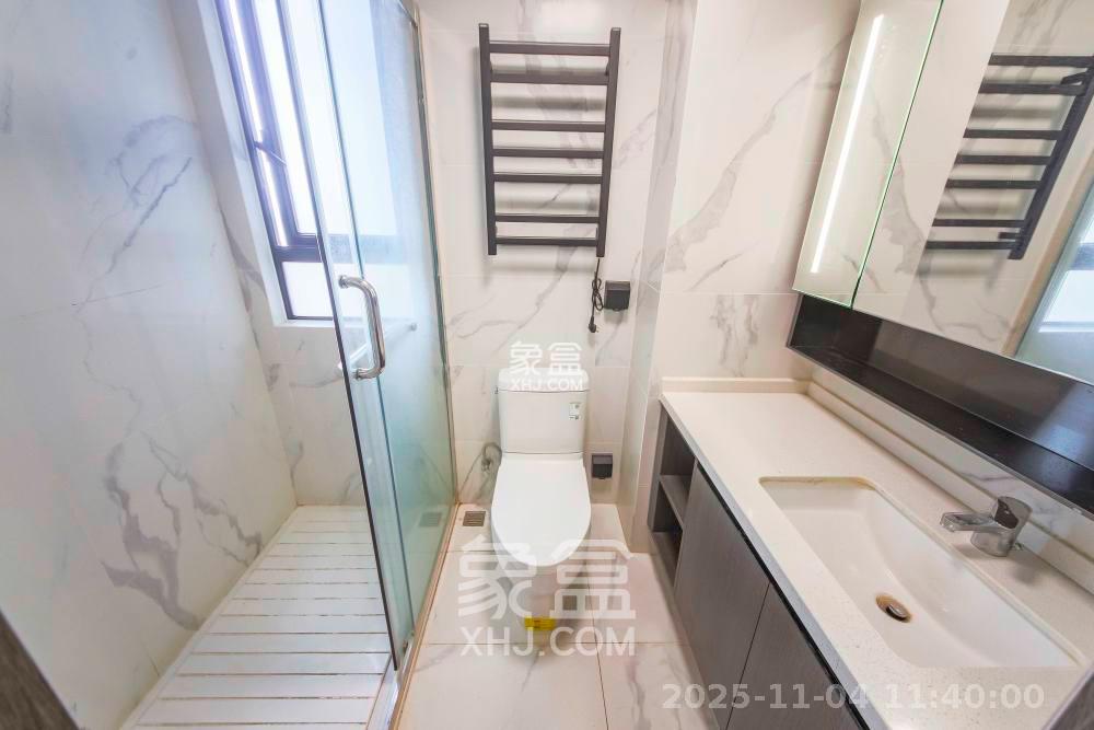 印湘江二（印江雅居）  3室2厅2卫    5500.0元/月室内图