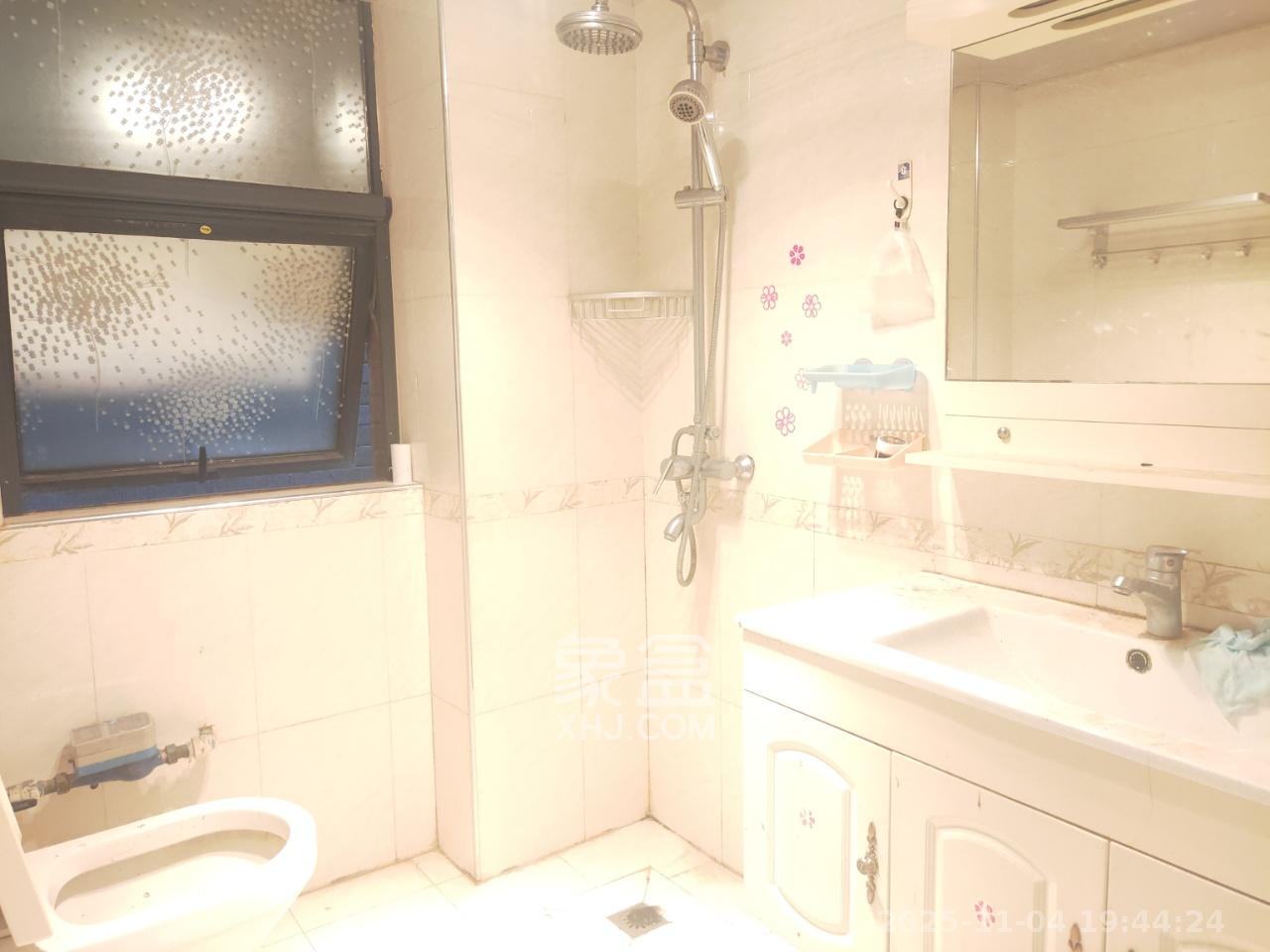 尚城 2室1厅1卫 1700.0元/月 尚城 2室1厅1卫 1700.0元/月室内图