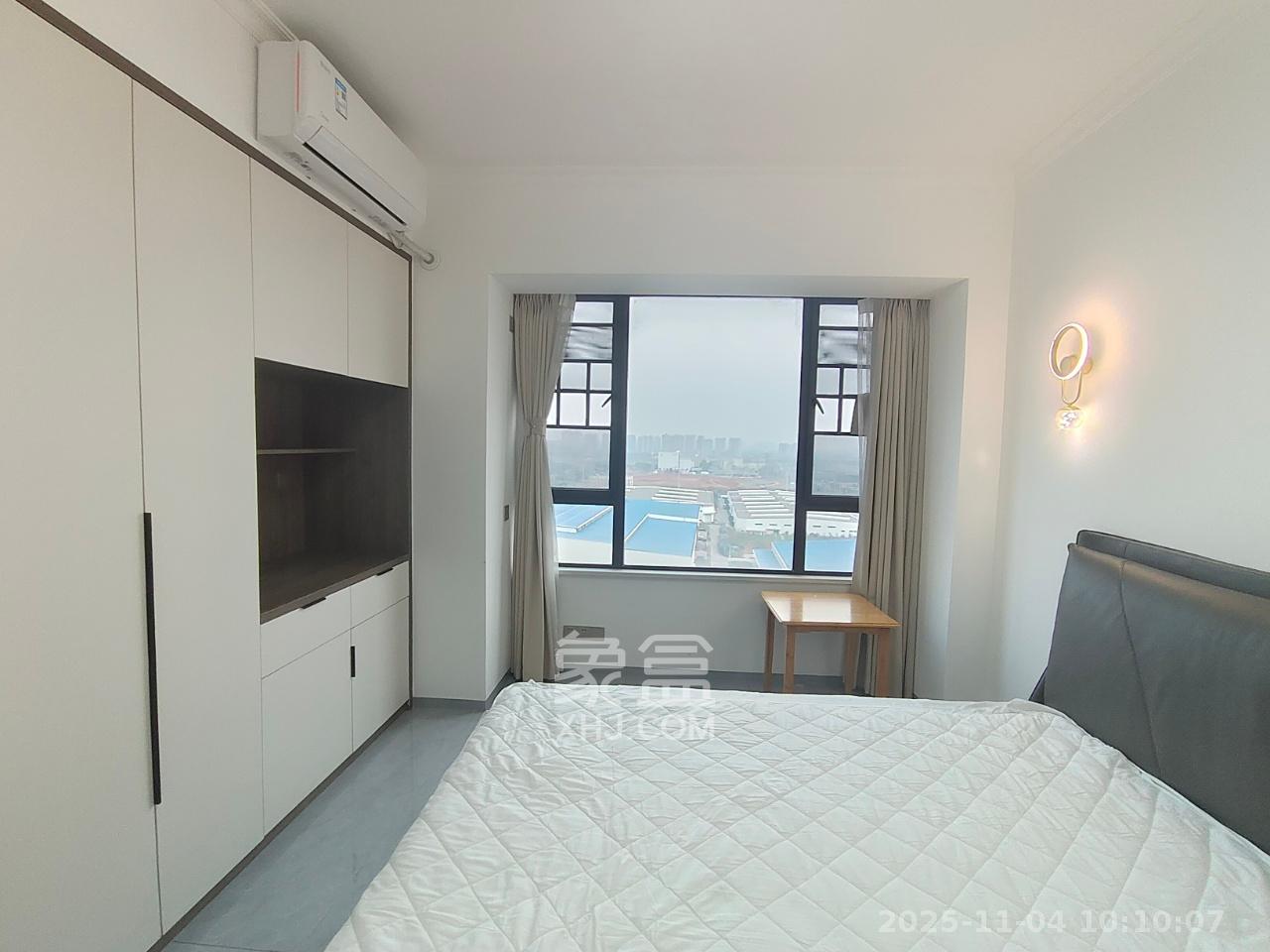 福天星中心(福天星雅苑) 4室2厅2卫 3200.0元/月 福天星中心(福天星雅苑) 4室2厅2卫 3200.0元/月室内图