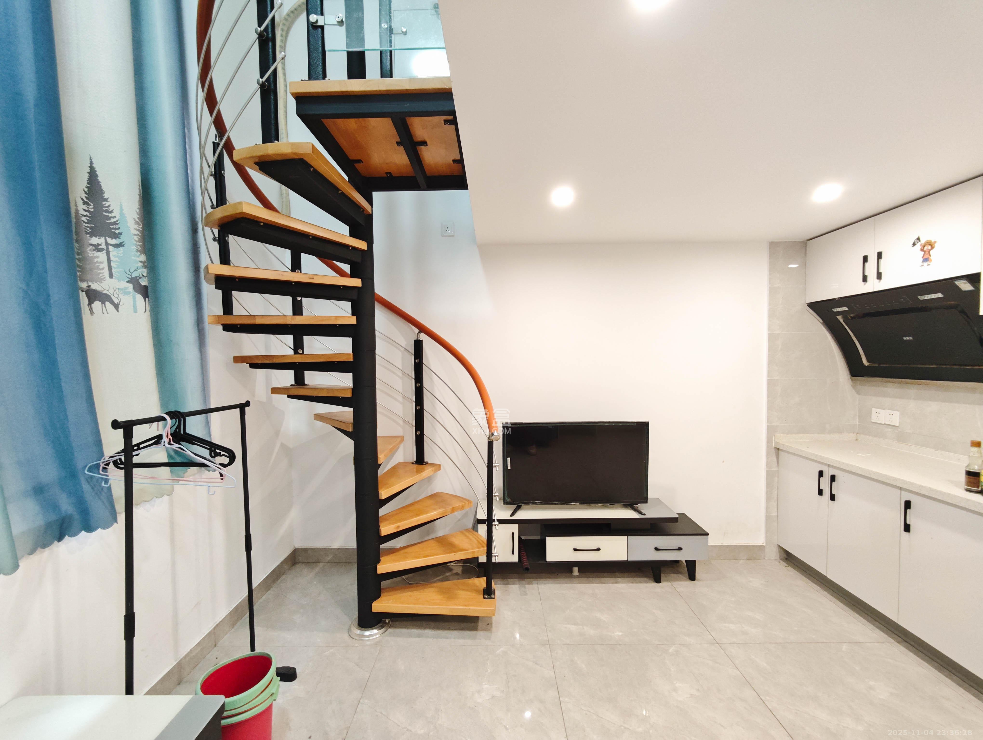 博长山水香颐  1室1厅1卫    22.0万客厅