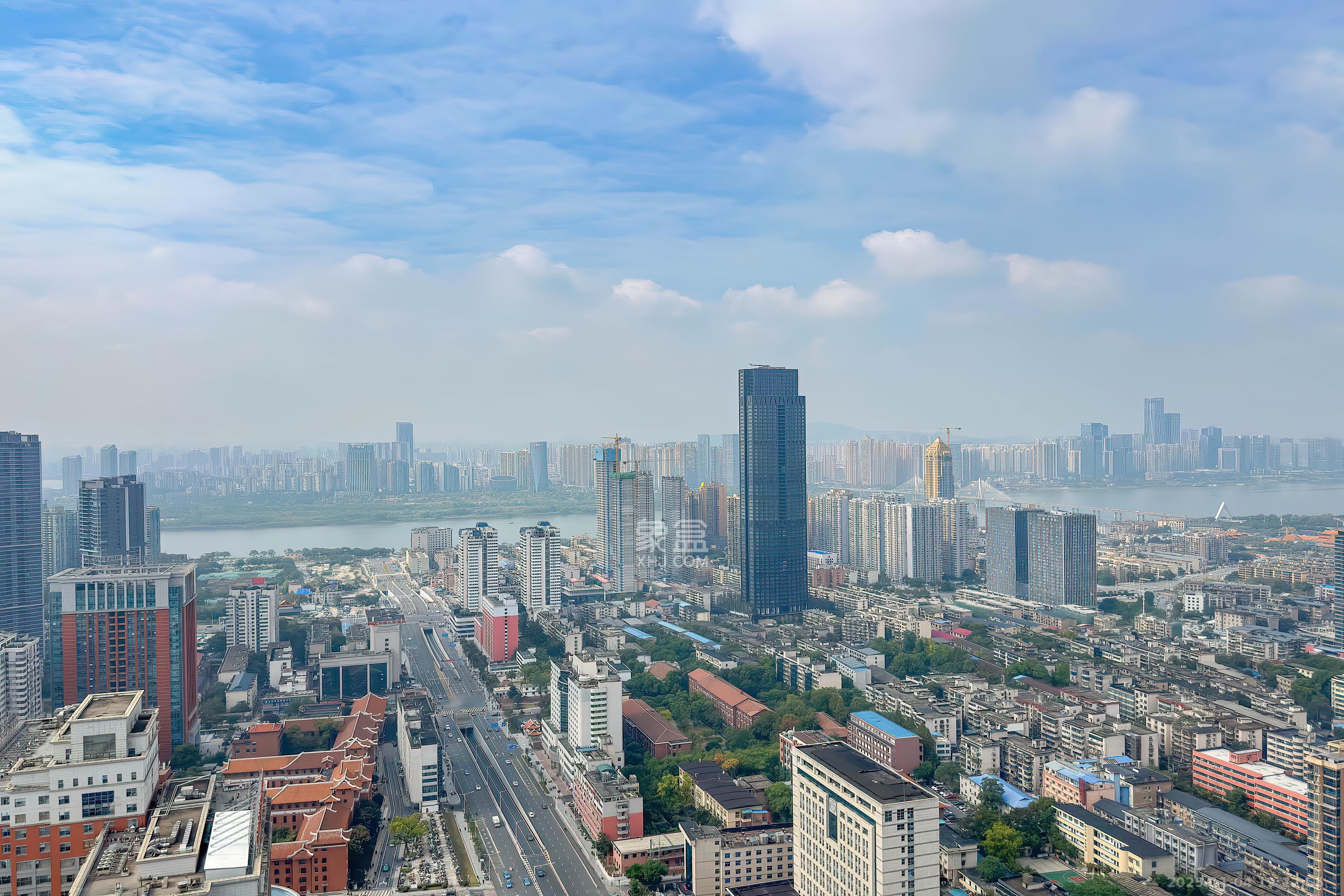 华远华时代 3室2厅2卫 98.0万 华远华时代 3室2厅2卫 98.0万其他