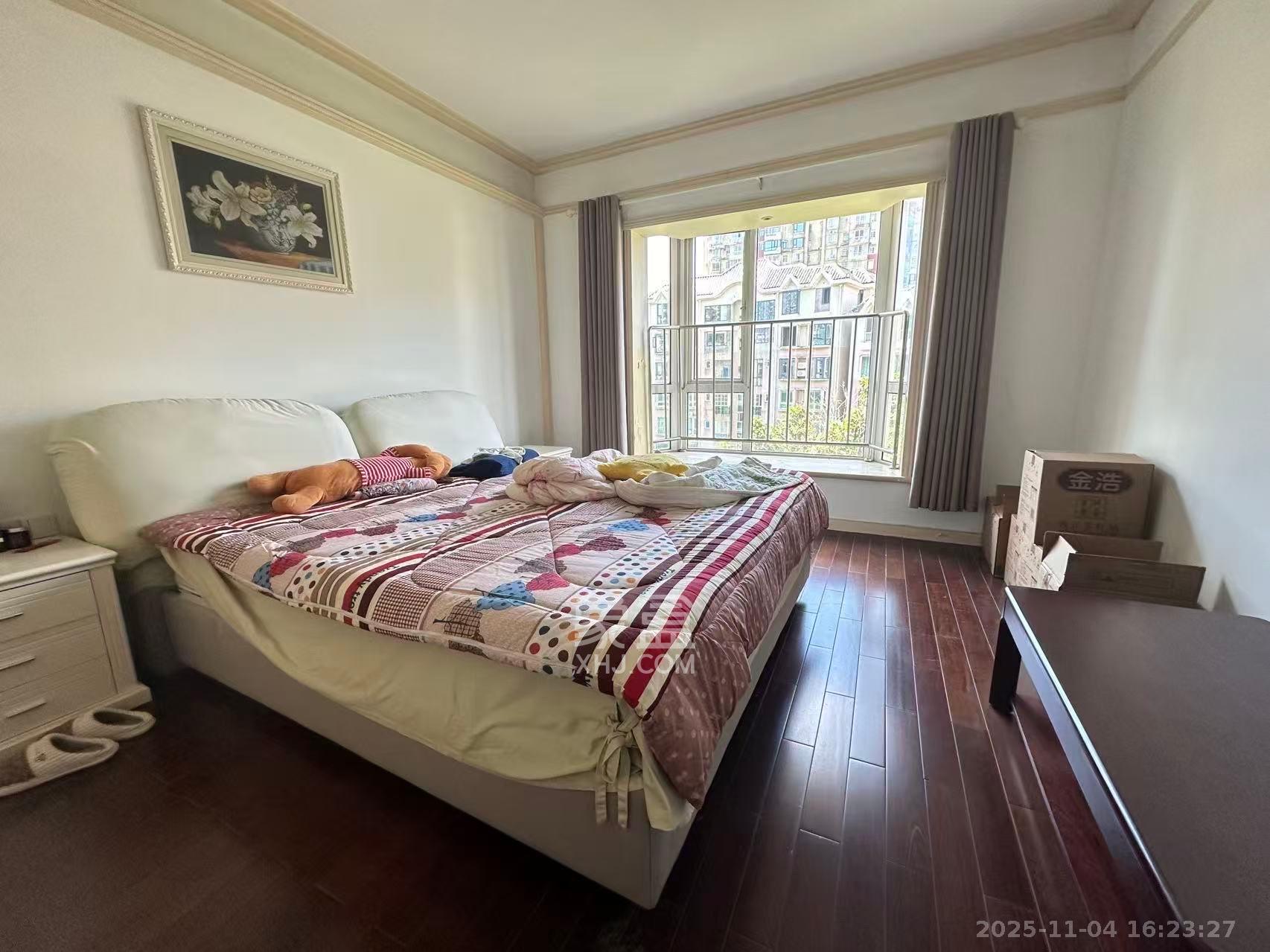 左岸春天 4室2厅2卫 3500.0元/月 左岸春天 4室2厅2卫 3500.0元/月室内图