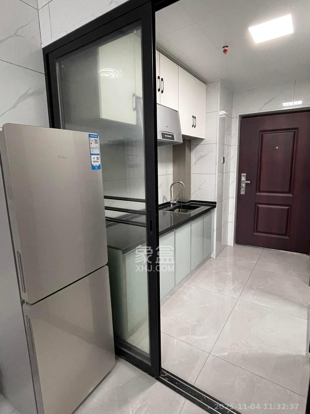 梅溪湖家居建材城  1室1厅1卫    1400.0元/月室内图