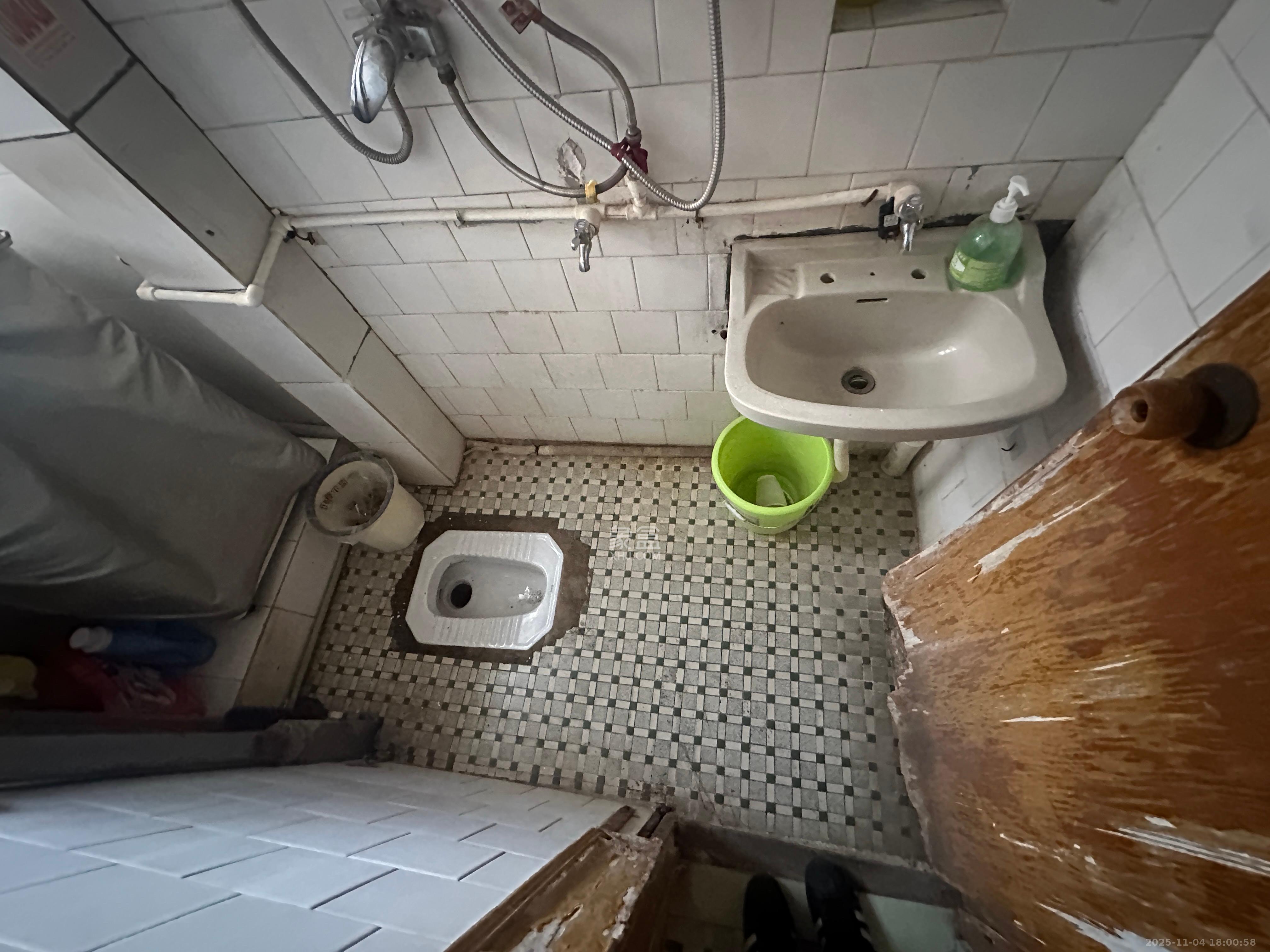 湖南省第六工程公司宿舍(扫把塘) 3室1厅1卫 1200.0元/月 湖南省第六工程公司宿舍(扫把塘) 3室1厅1卫 1200.0元/月室内图