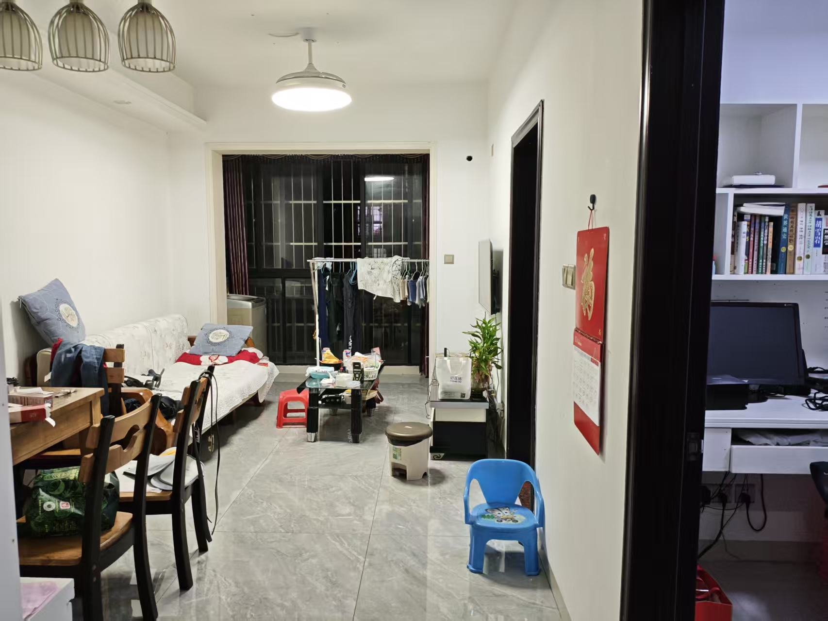 凤翔花园（B区）  2室2厅1卫    1800.0元/月室内图