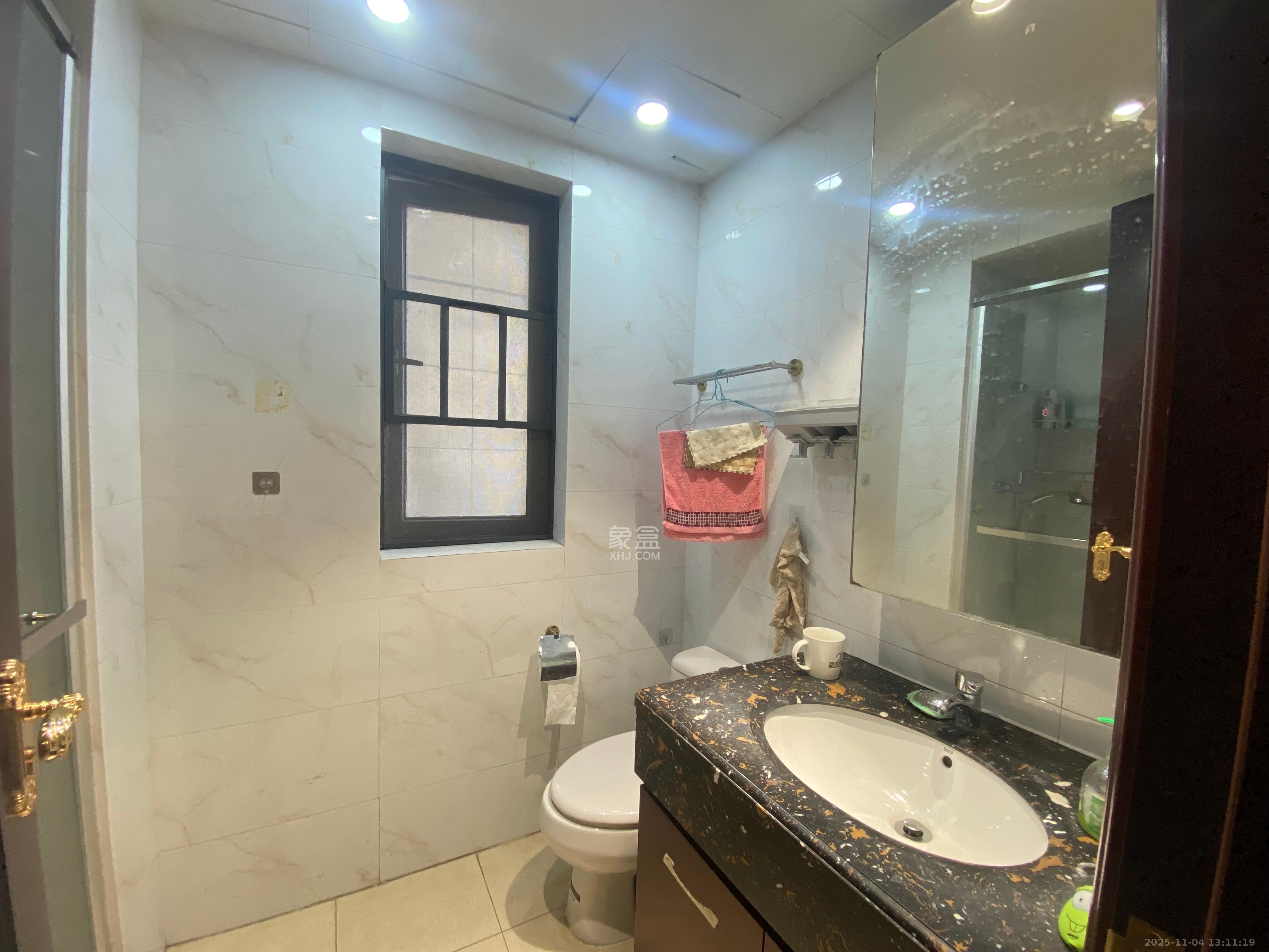 恒大国际广场 3室2厅2卫 2800.0元/月 恒大国际广场 3室2厅2卫 2800.0元/月室内图