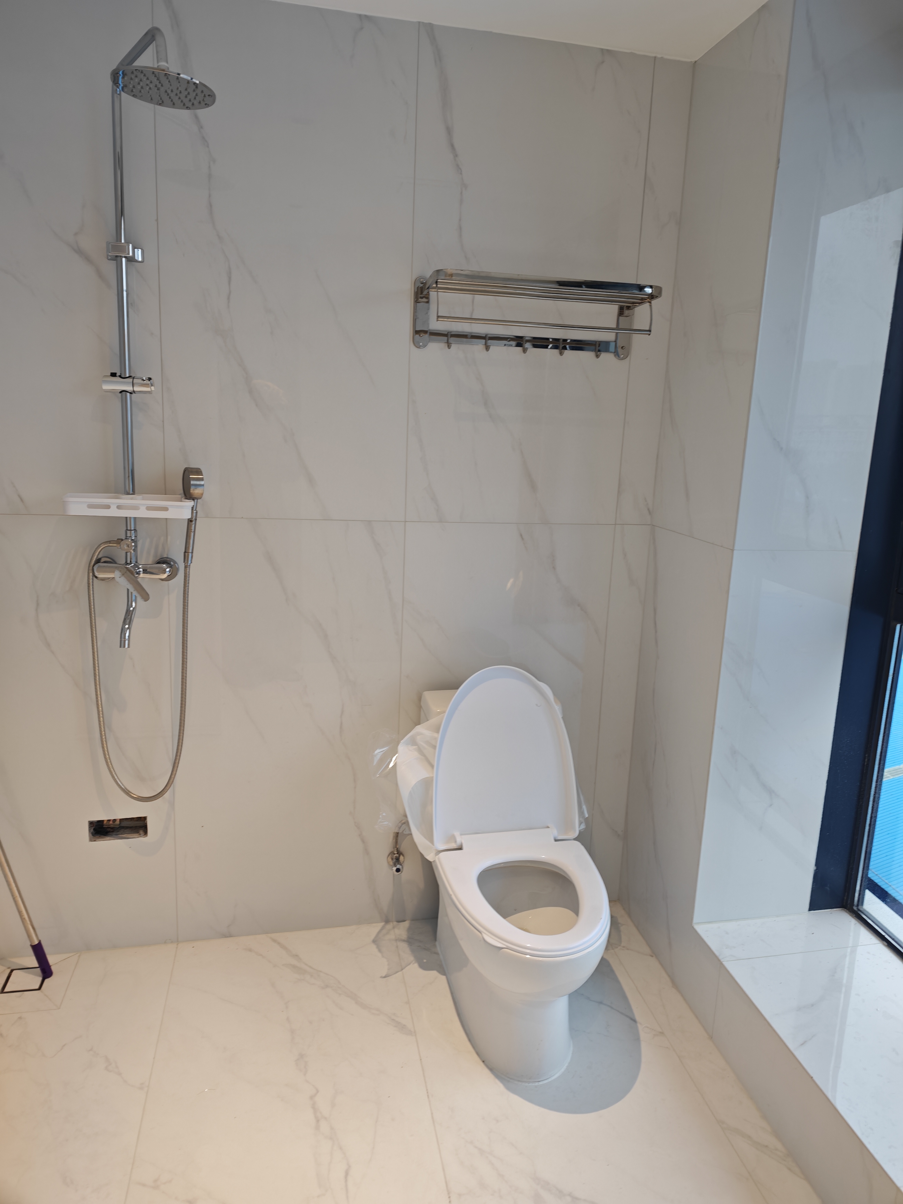 罗牛山璞域  3室2厅2卫    5500.0元/月室内图