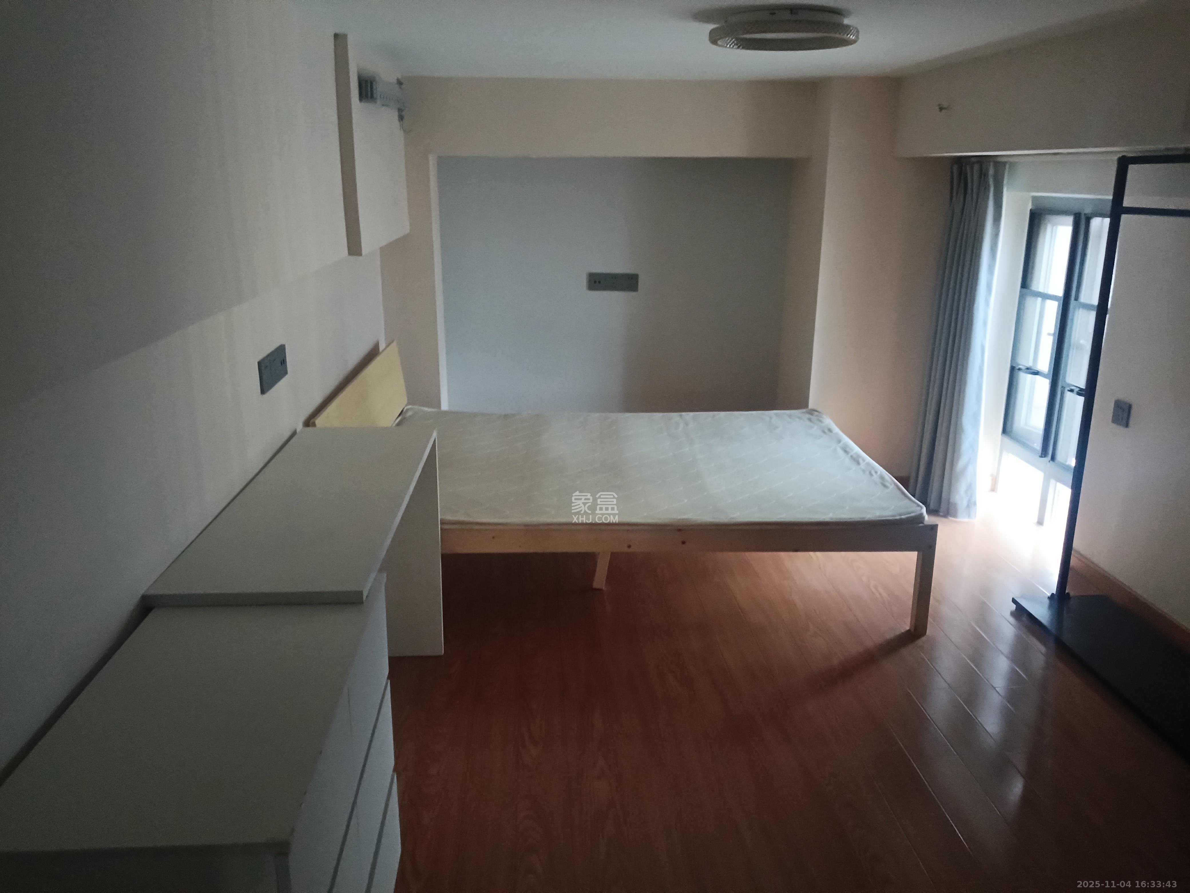 阳光城檀悦  2室1厅1卫    2800.0元/月室内图