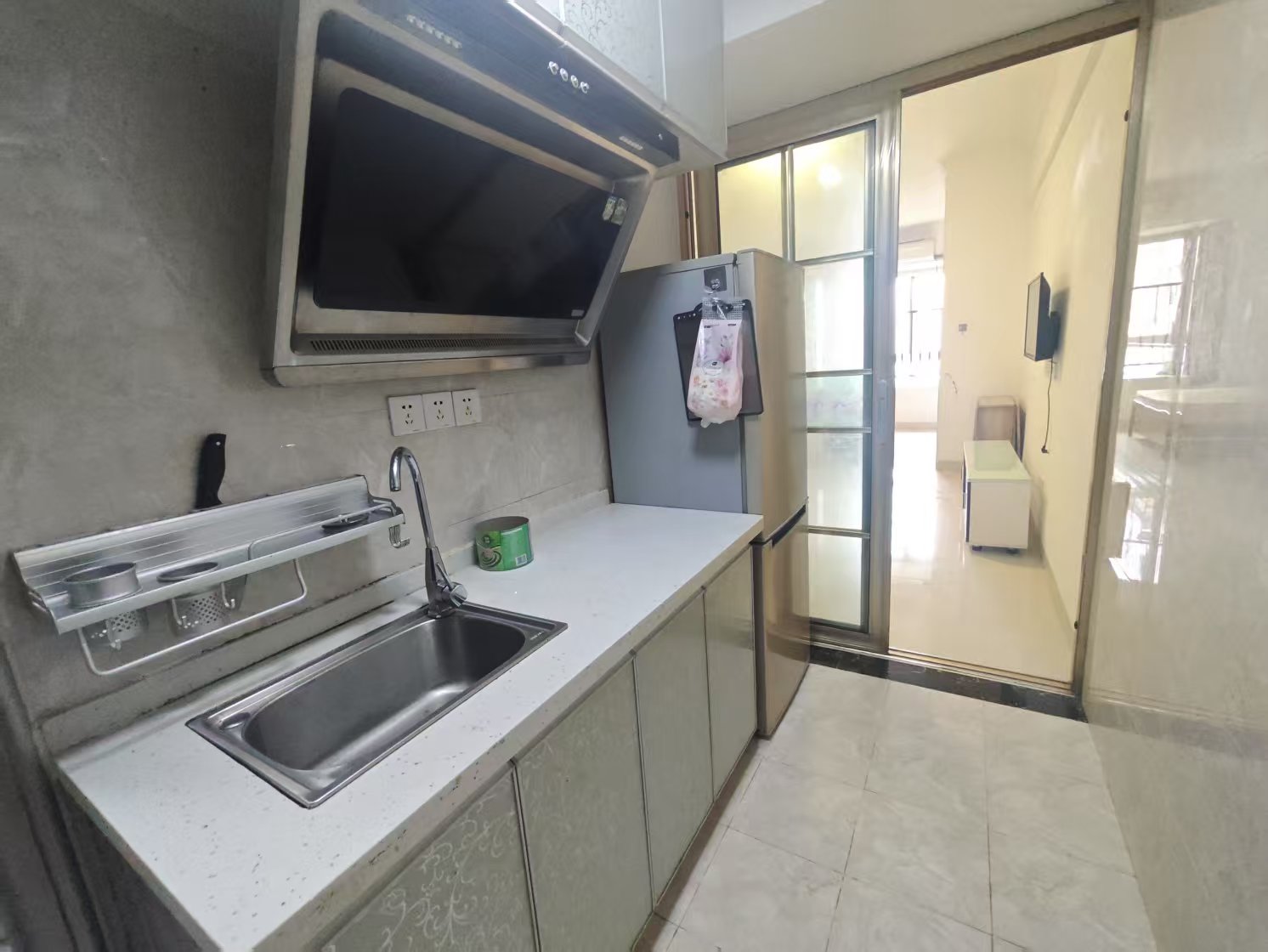 佳源罗马都市  1室1厅1卫    1200.0元/月 佳源罗马都市  1室1厅1卫    1200.0元/月室内图