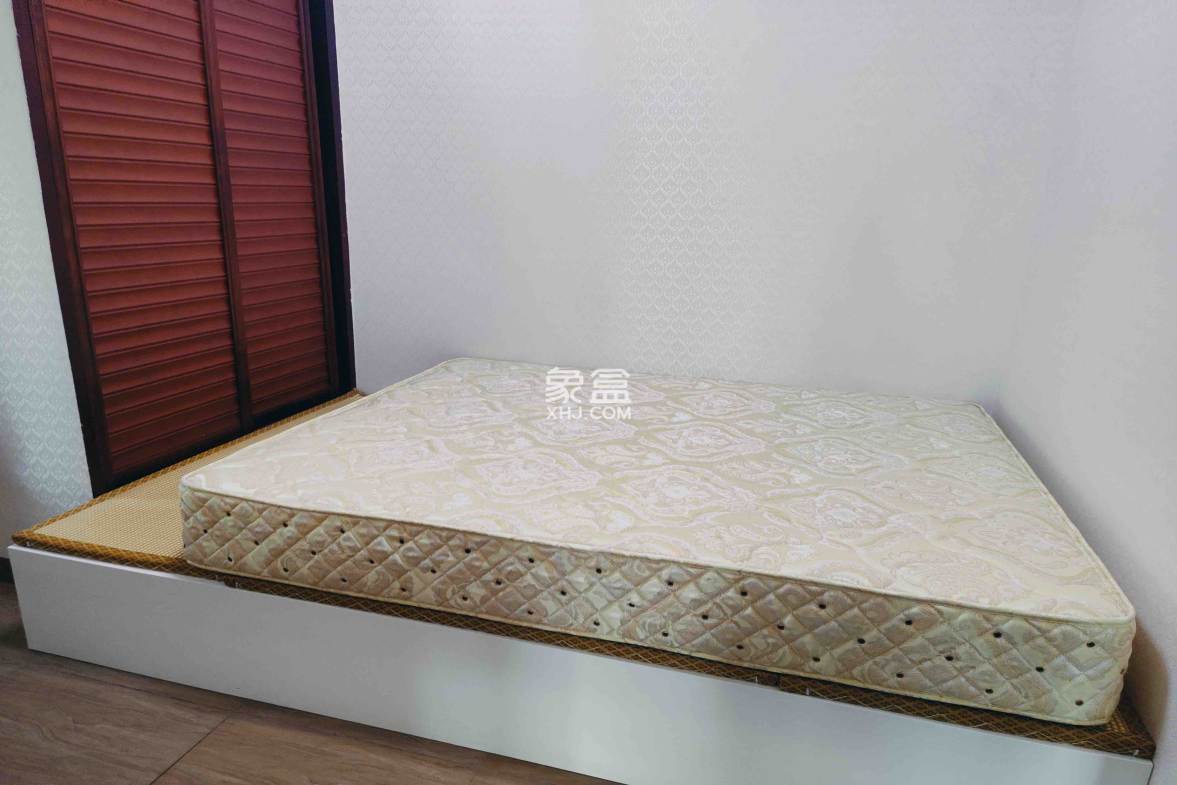 西子莲花 3室3厅2卫 2500.0元/月 西子莲花 3室3厅2卫 2500.0元/月室内图