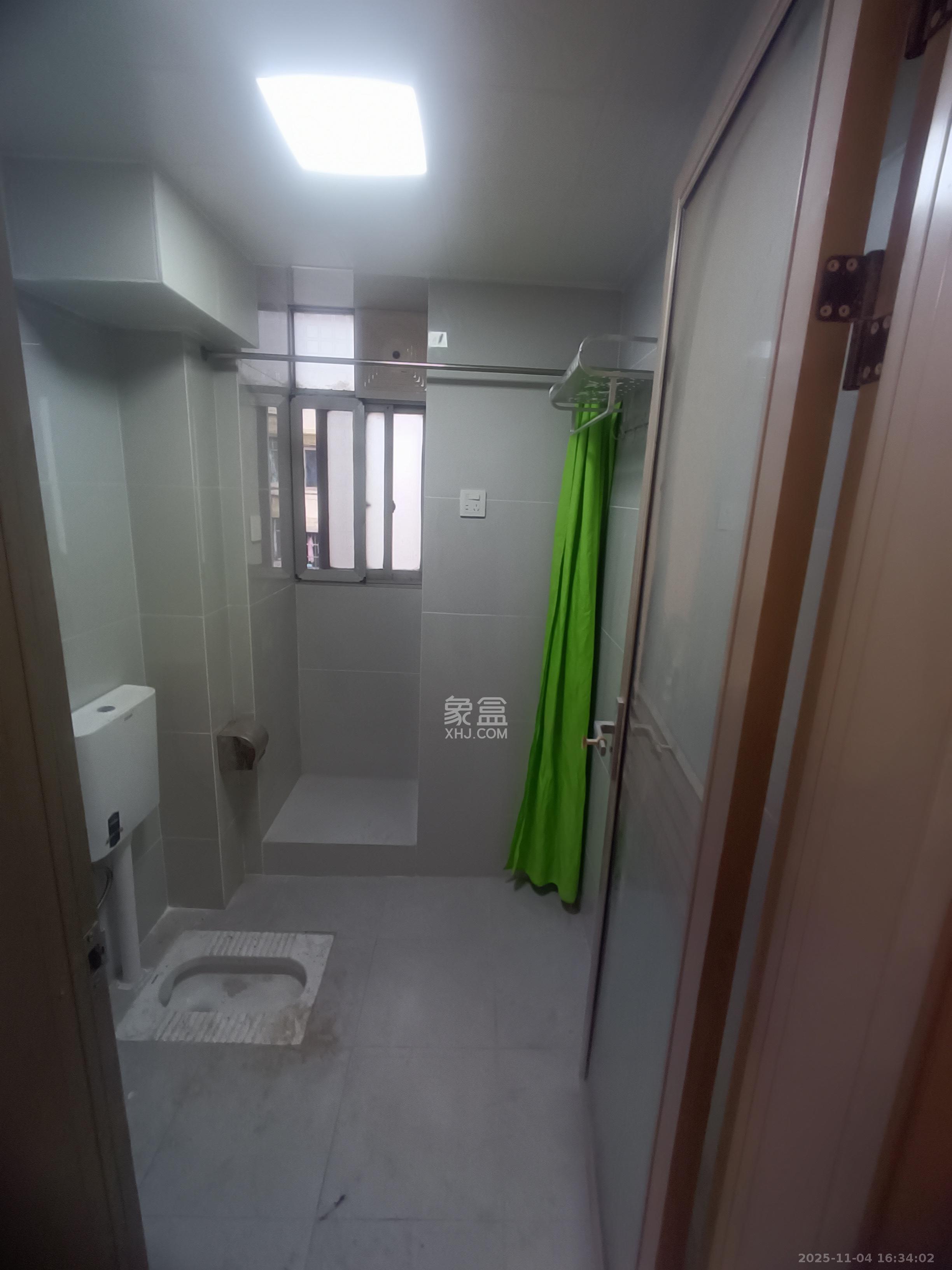 省政府机关二院  2室1厅1卫    2800.0元/月室内图