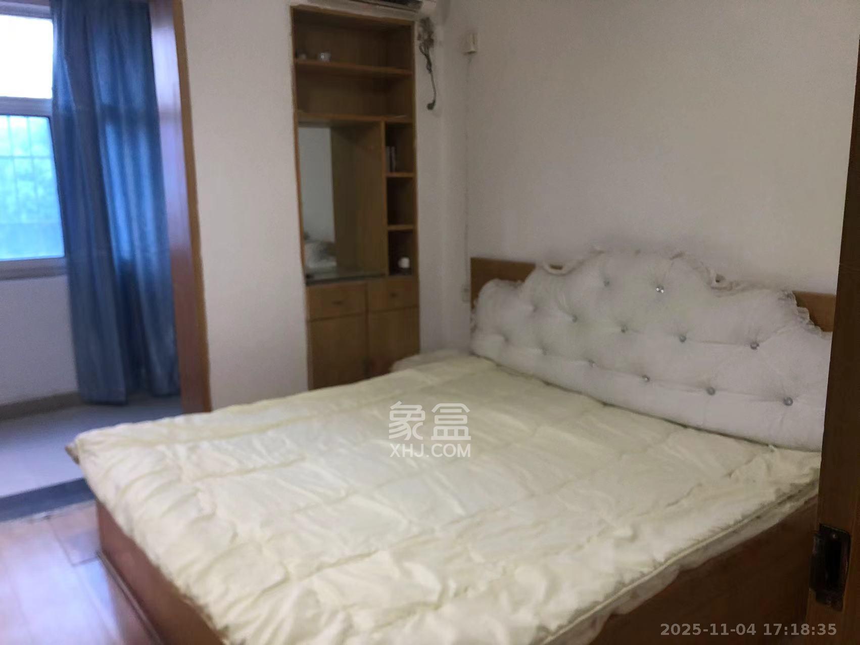 景园小区  2室1厅1卫    1600.0元/月室内图