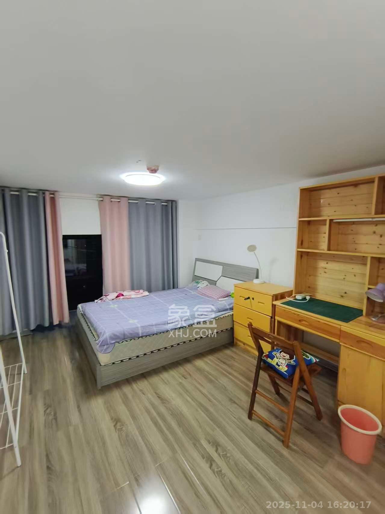 弘坤云寓 1室1厅1卫 1700.0元/月 弘坤云寓 1室1厅1卫 1700.0元/月室内图