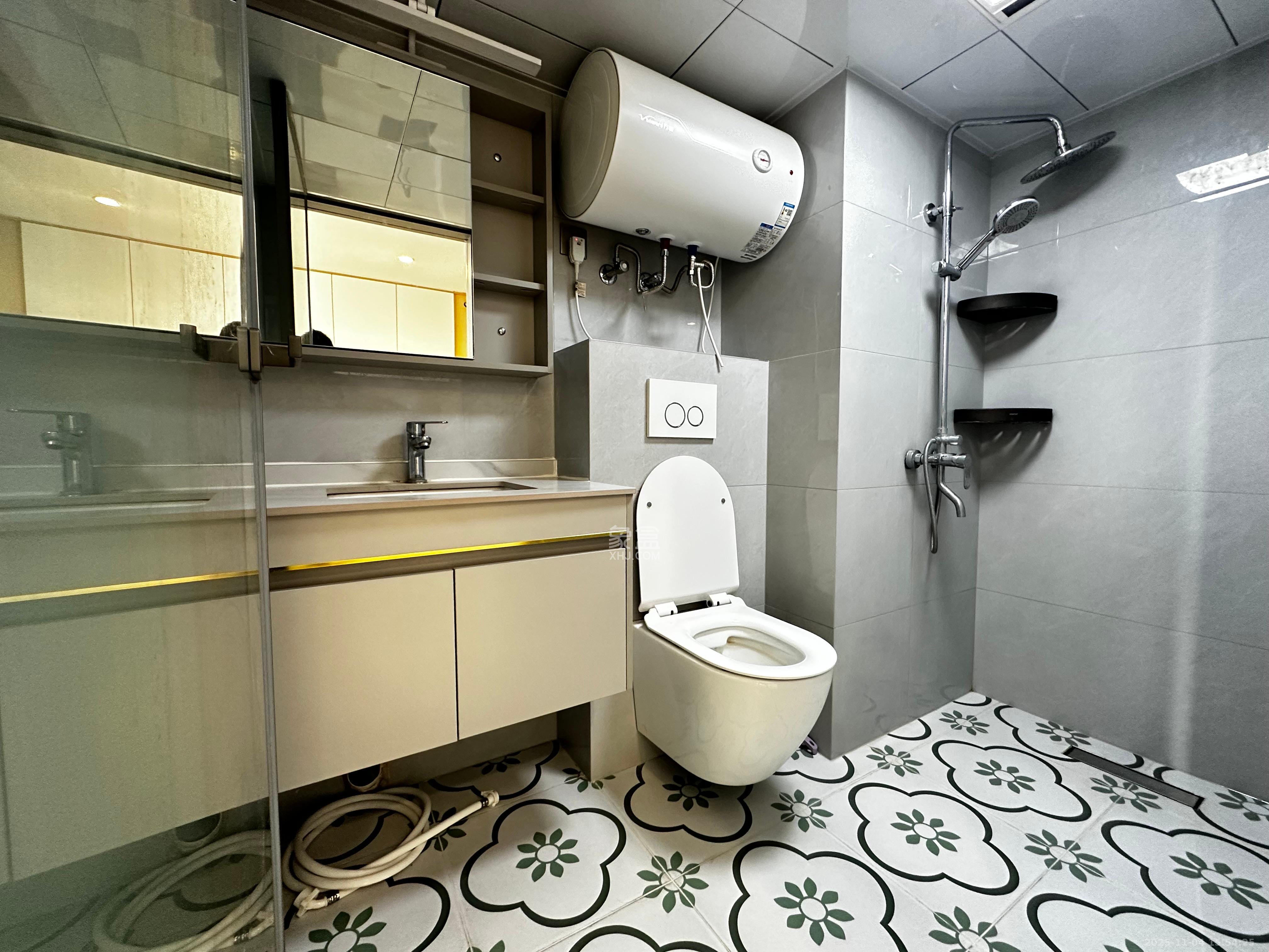 万科紫台  1室1厅1卫    2400.0元/月室内图