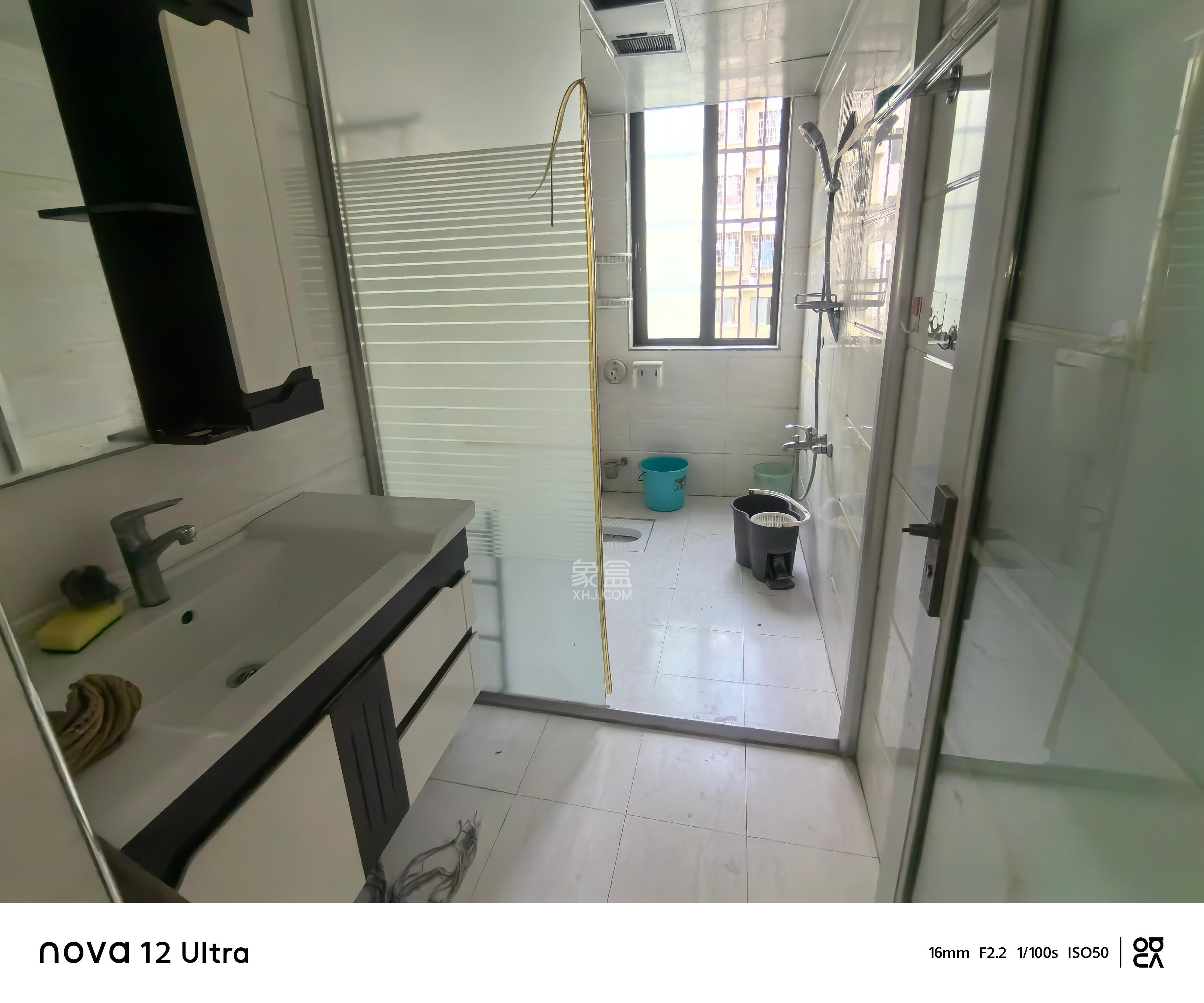 湘核佳苑 3室2厅1卫 2000.0元/月 湘核佳苑 3室2厅1卫 2000.0元/月室内图