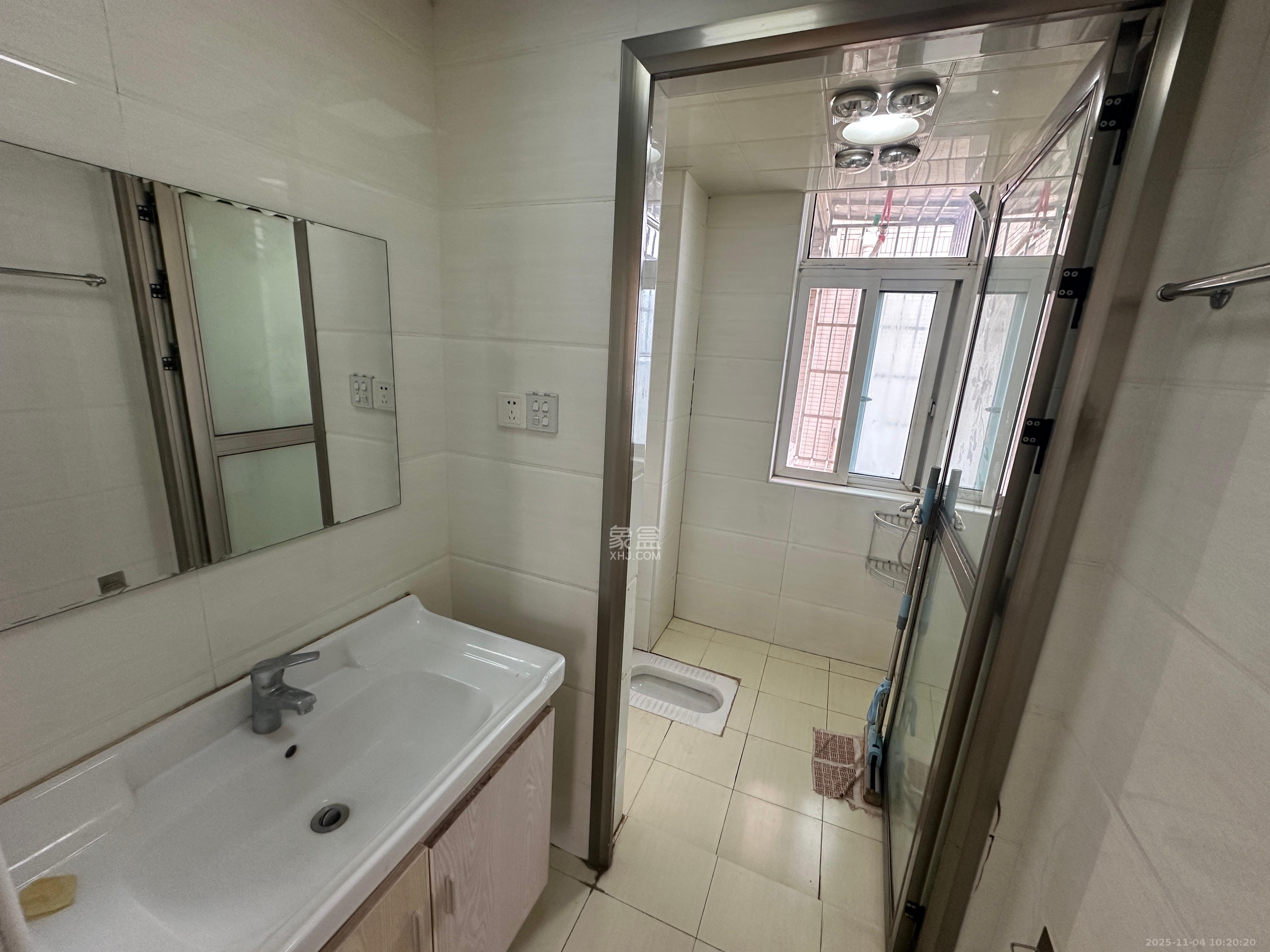 黎郡新宇太和园  2室1厅1卫    1700.0元/月室内图