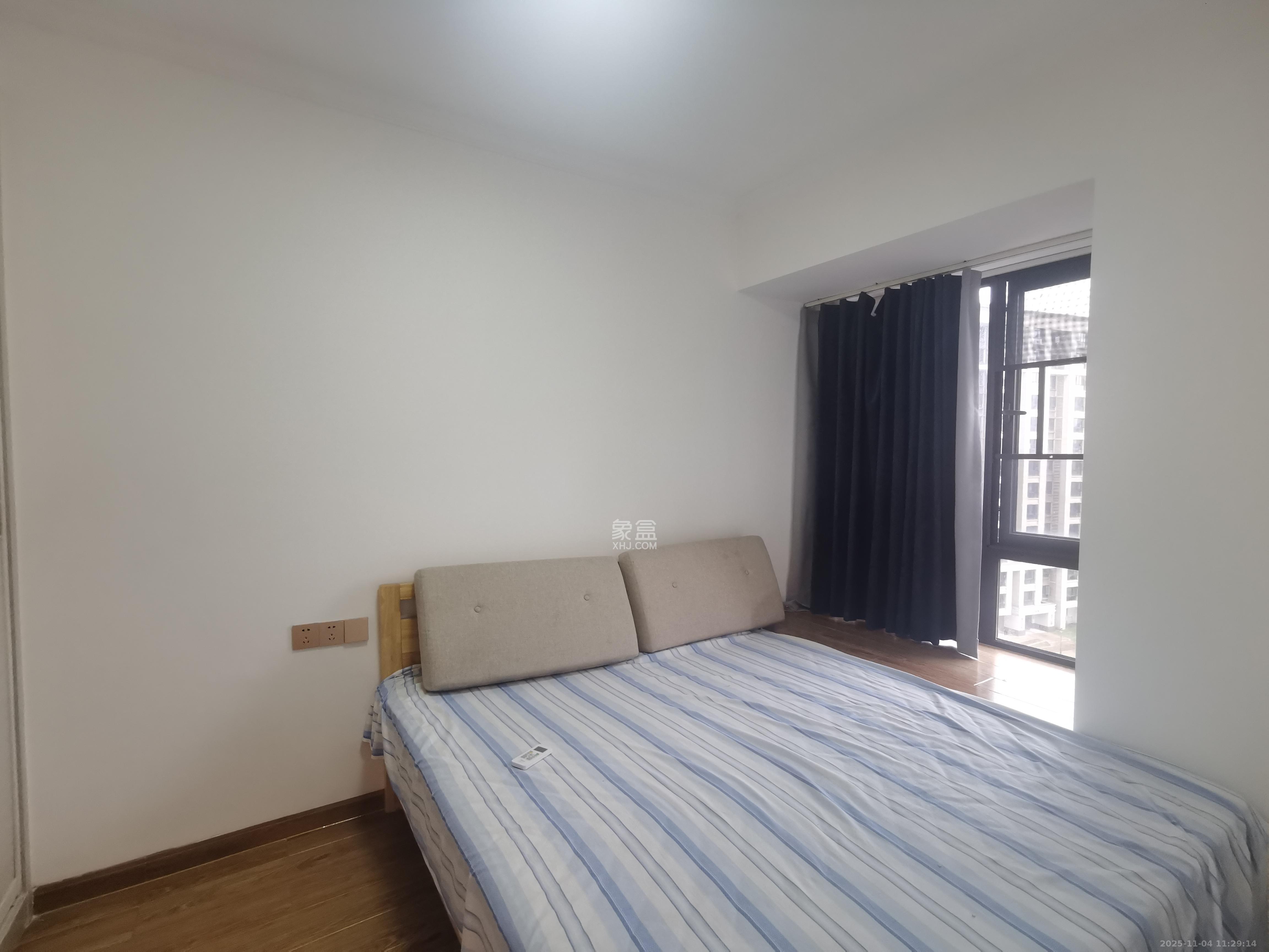 中海新城熙岸（中信新城五期）  2室1厅1卫    1900.0元/月室内图