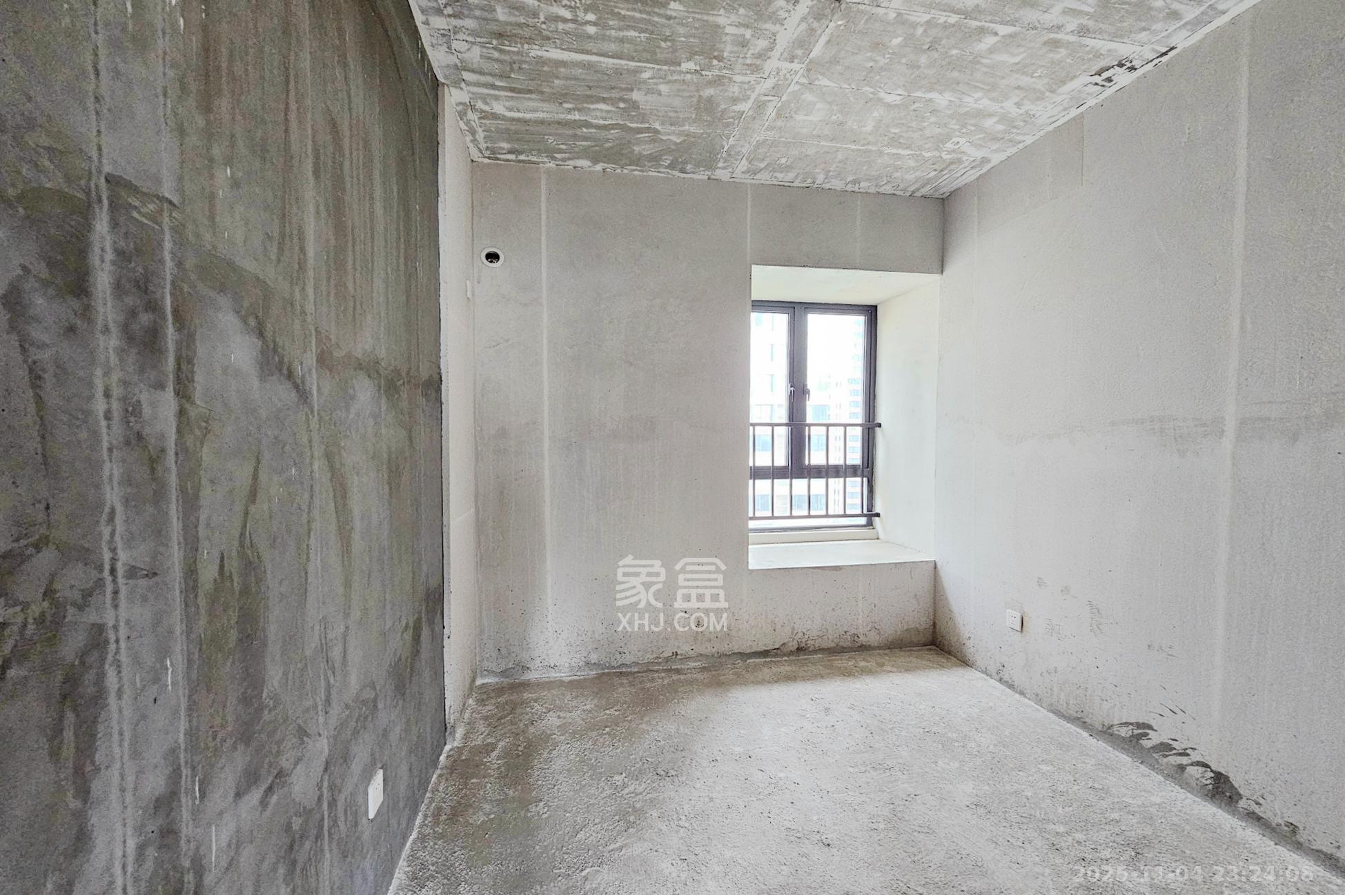 长房东旭国际 4室2厅2卫 145.0万 长房东旭国际 4室2厅2卫 145.0万卧室