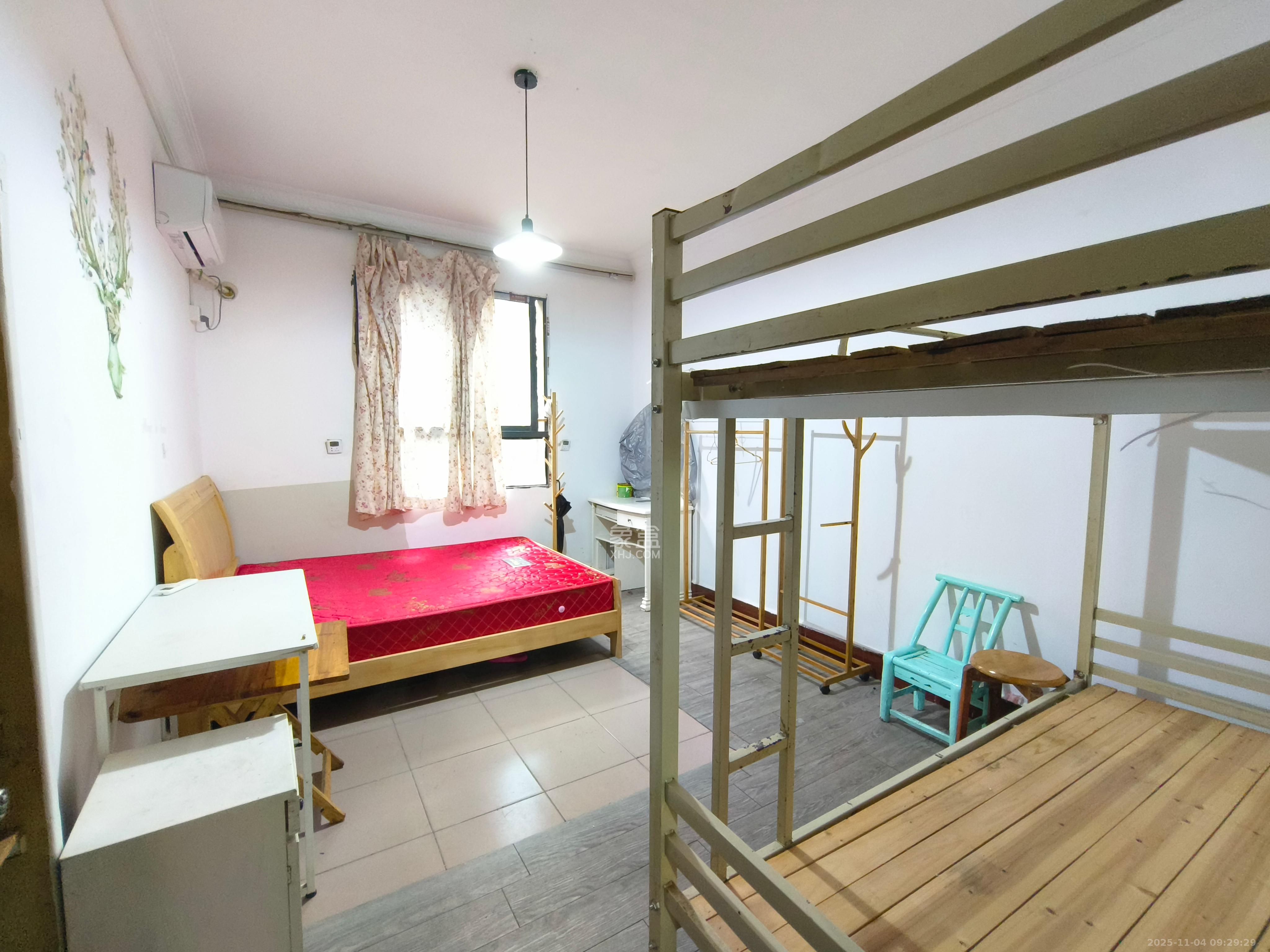 民主后街（西街）散盘  3室1厅1卫    1900.0元/月室内图