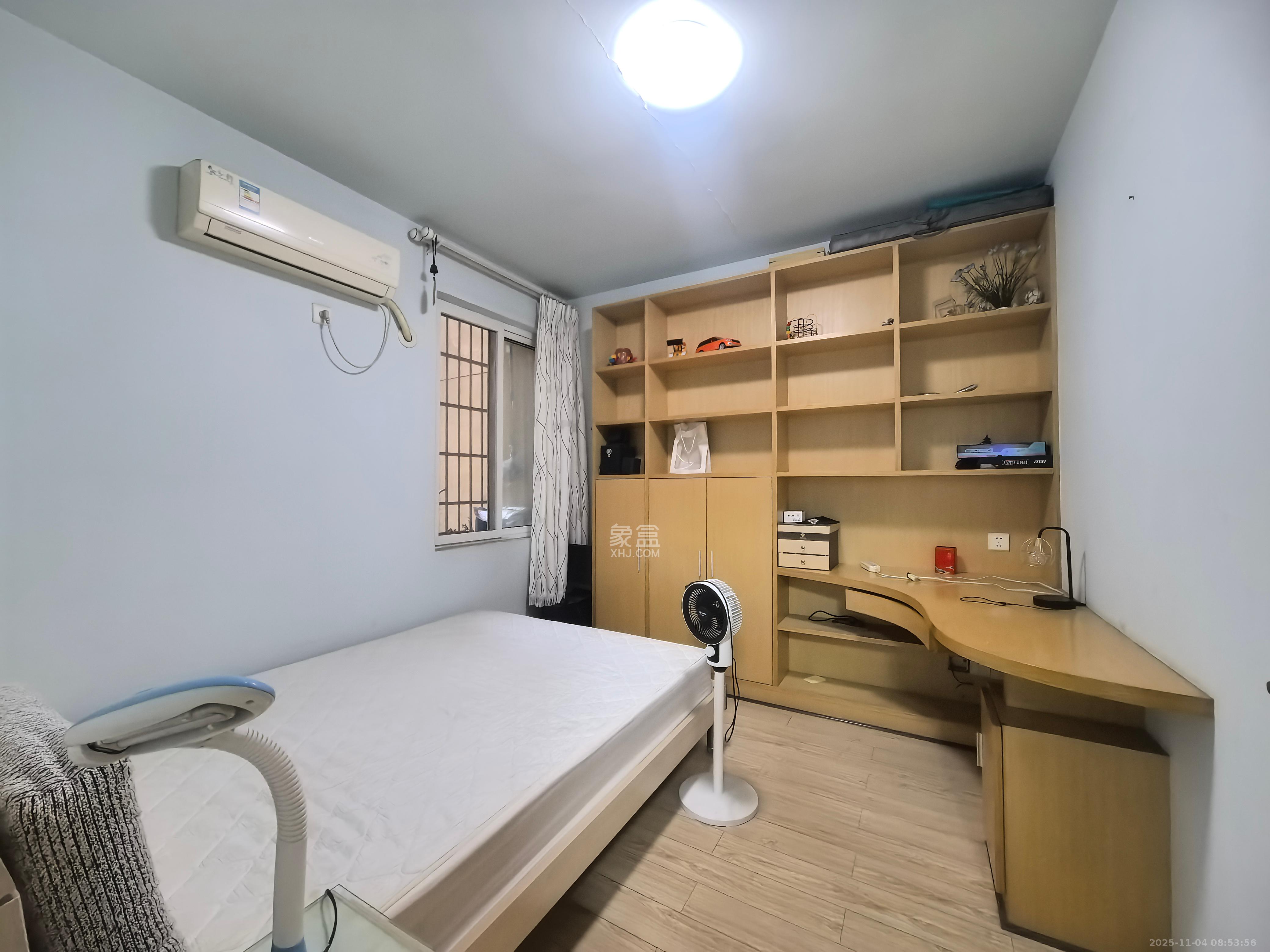 德润园 2室2厅1卫 1850.0元/月 德润园 2室2厅1卫 1850.0元/月室内图