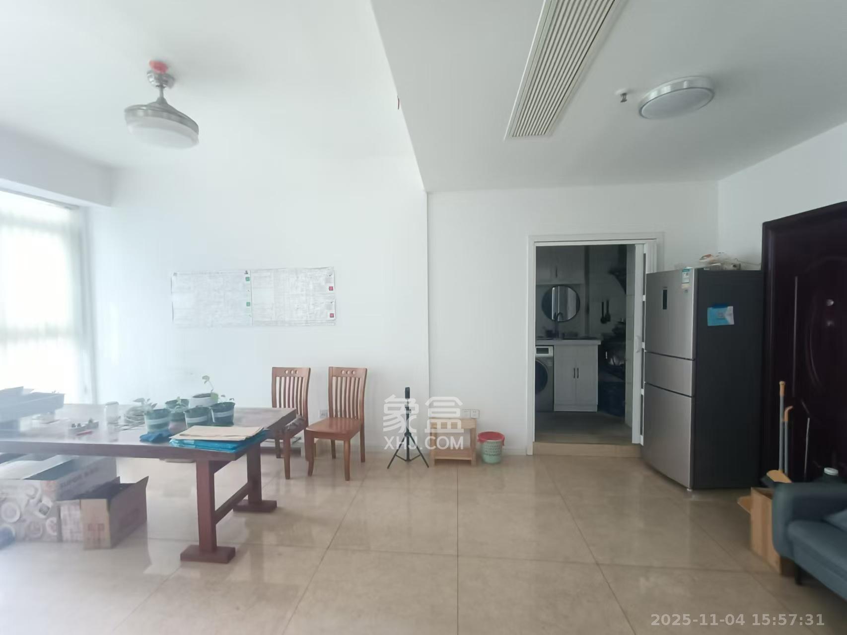 麦芒国际（金恒雅苑）  3室2厅3卫    3100.0元/月室内图