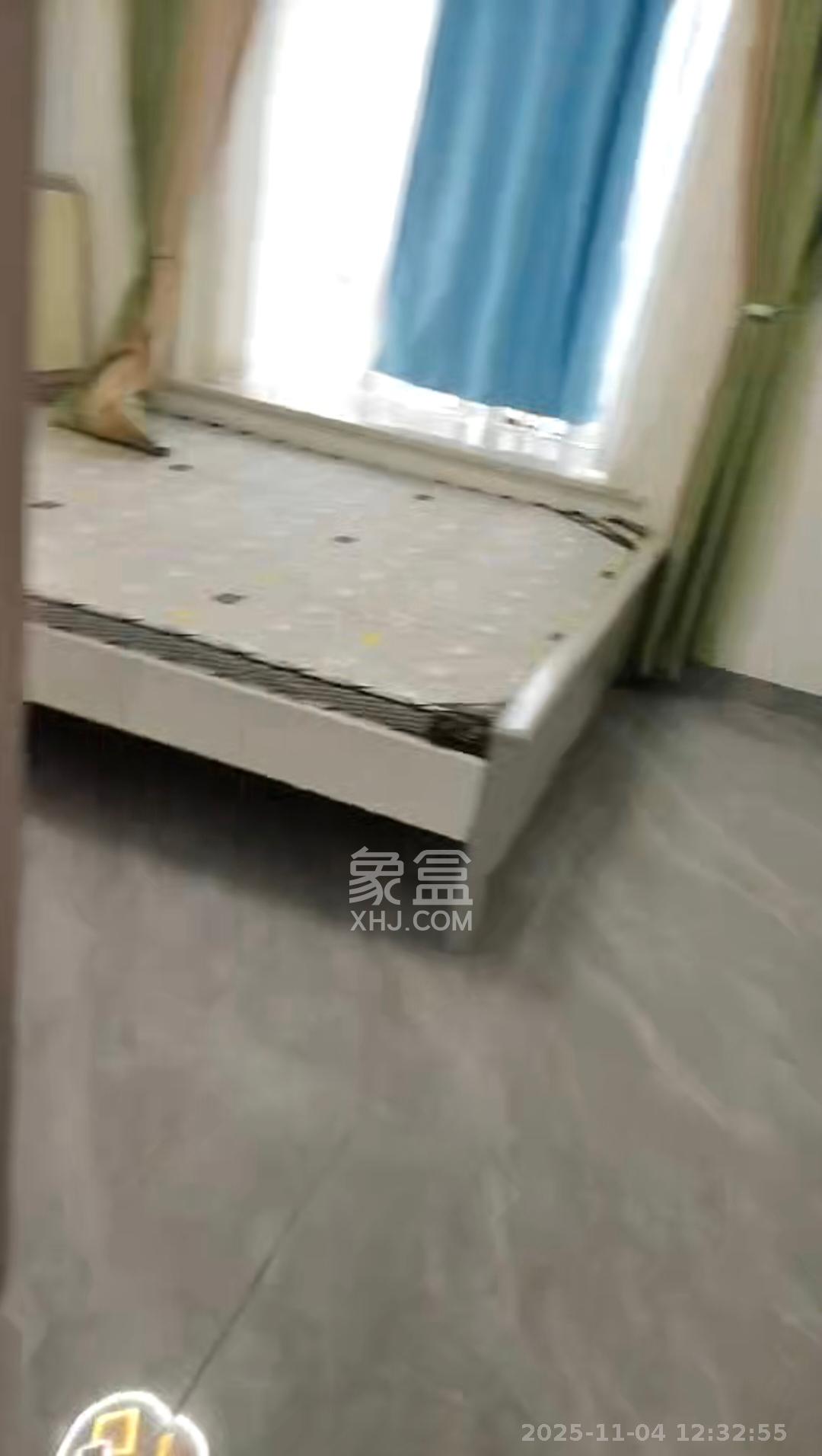 和润园三期 2室1厅1卫 2460.0元/月 和润园三期 2室1厅1卫 2460.0元/月室内图