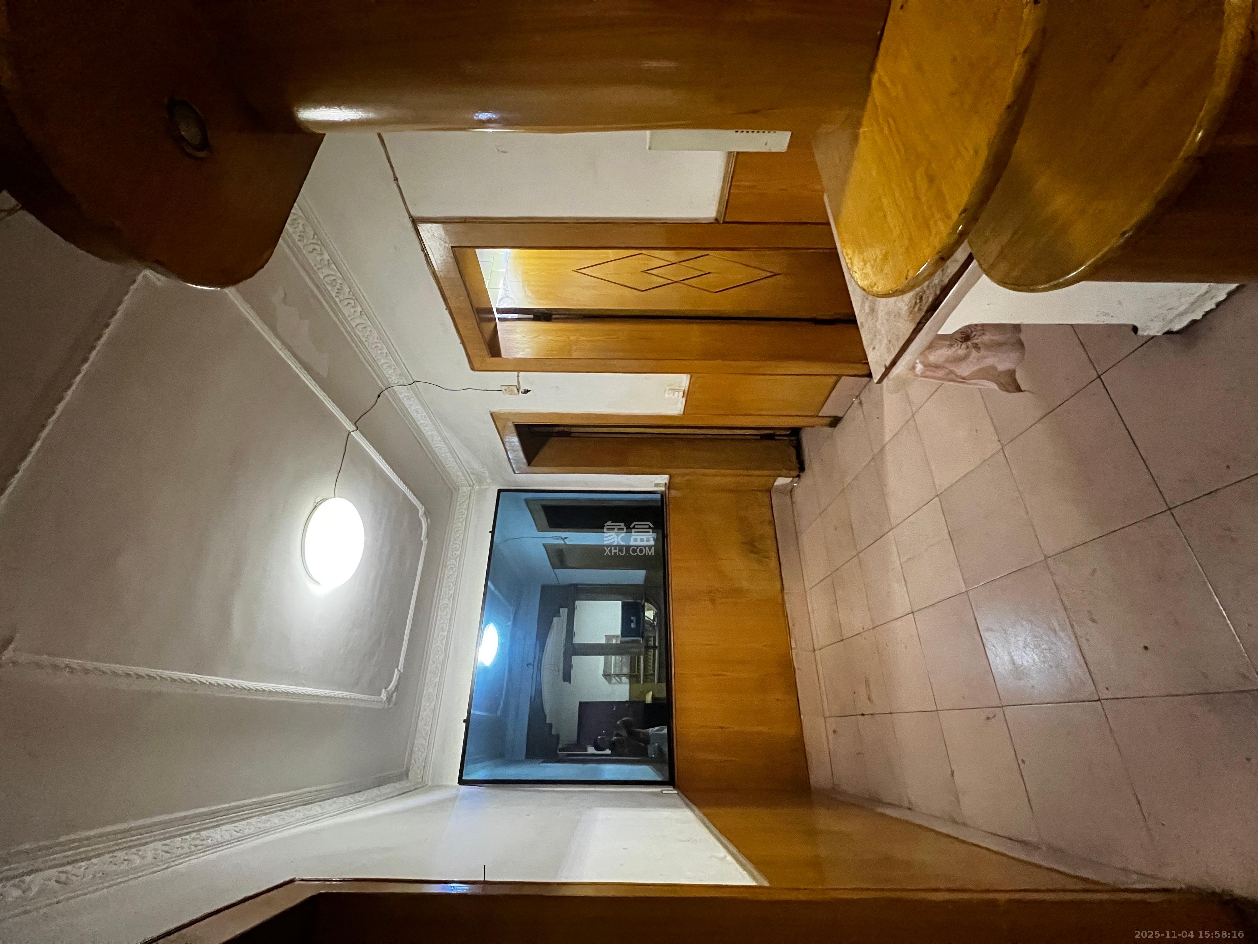 丝茅冲丽臣小区  1室1厅1卫    1400.0元/月室内图