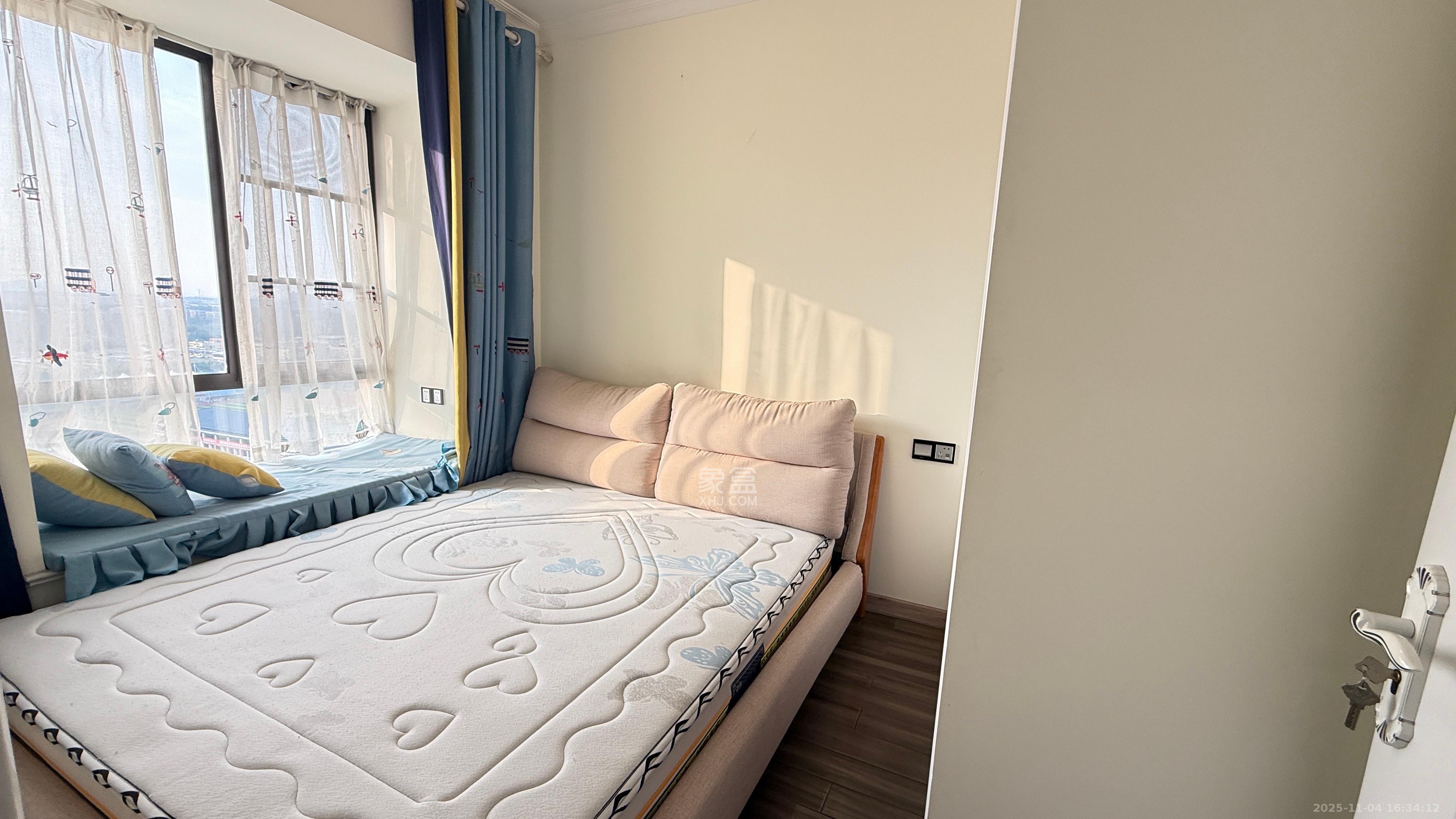 金侨城 1室0厅0卫 1800.0元/月 金侨城 1室0厅0卫 1800.0元/月室内图