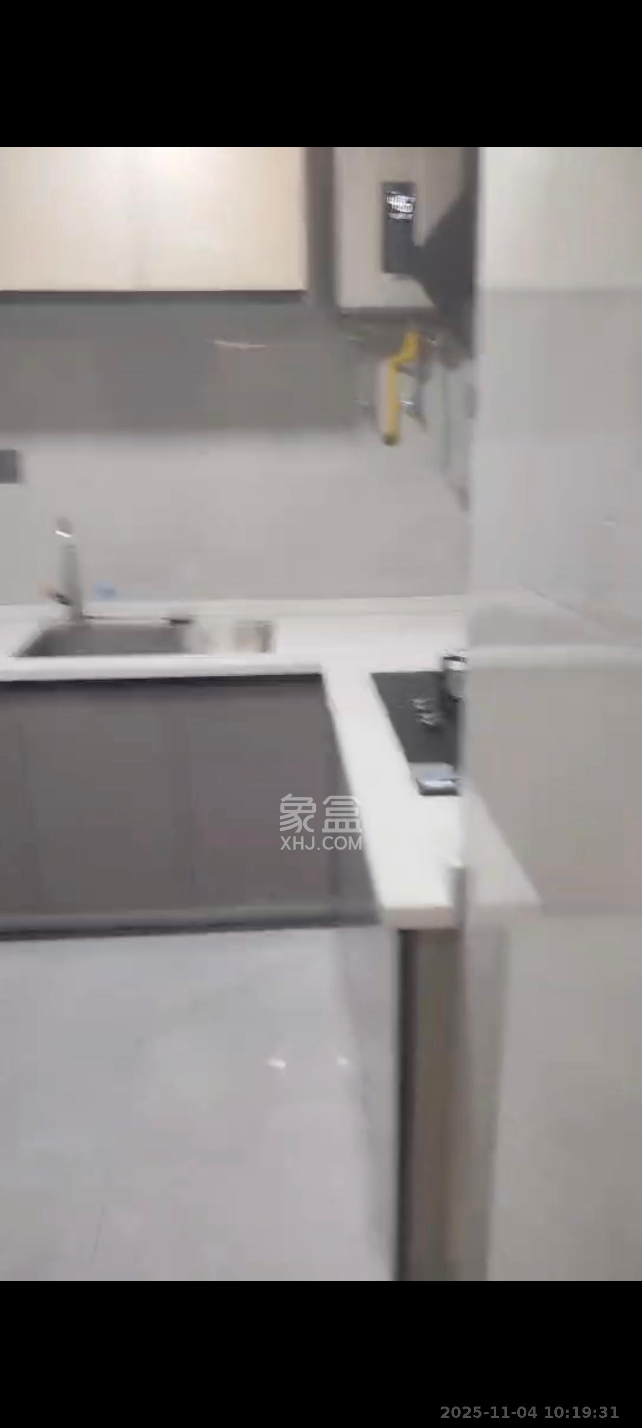 勤诚达境界城 4室2厅2卫 2000.0元/月 勤诚达境界城 4室2厅2卫 2000.0元/月室内图