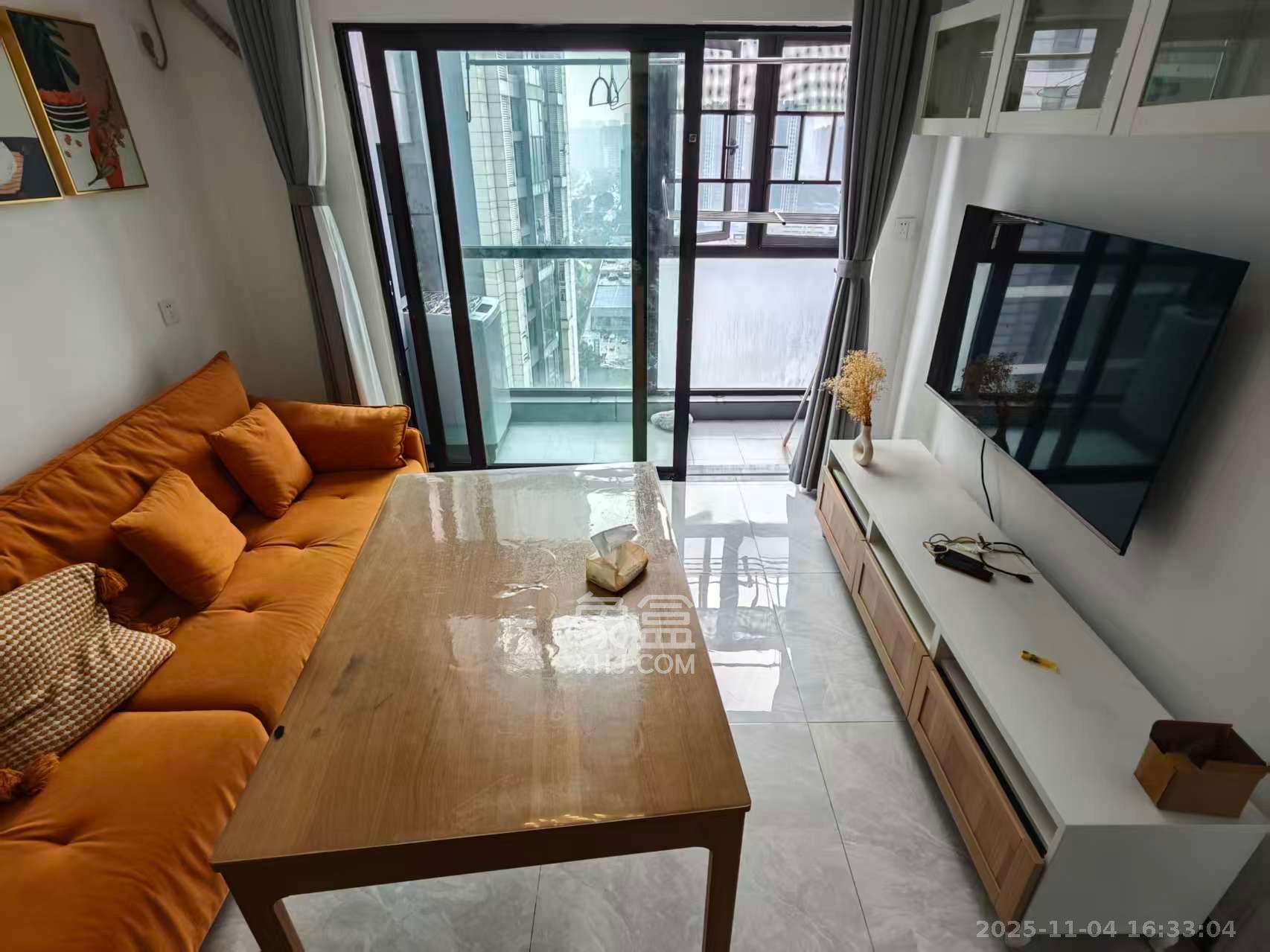 万科金色梦想B区 2室2厅2卫 2400.0元/月 万科金色梦想B区 2室2厅2卫 2400.0元/月室内图