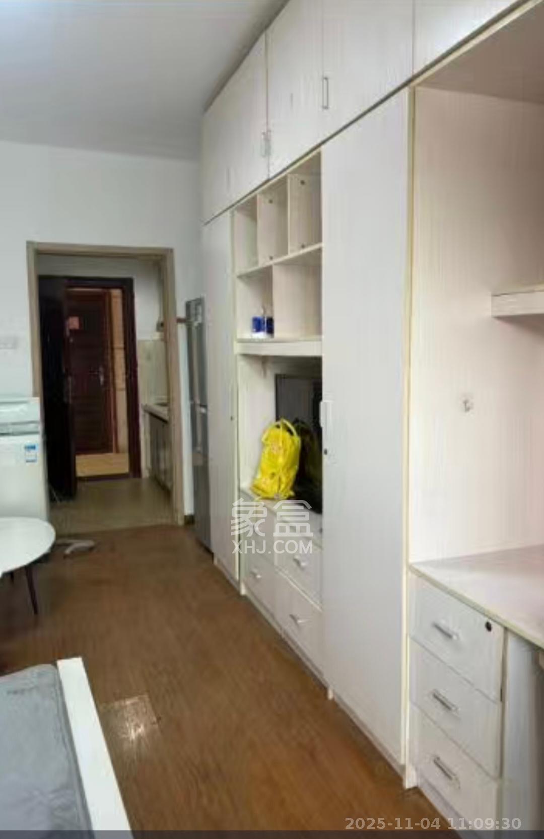 花漾年华(桂花园) 1室1厅1卫 1200.0元/月 花漾年华(桂花园) 1室1厅1卫 1200.0元/月室内图