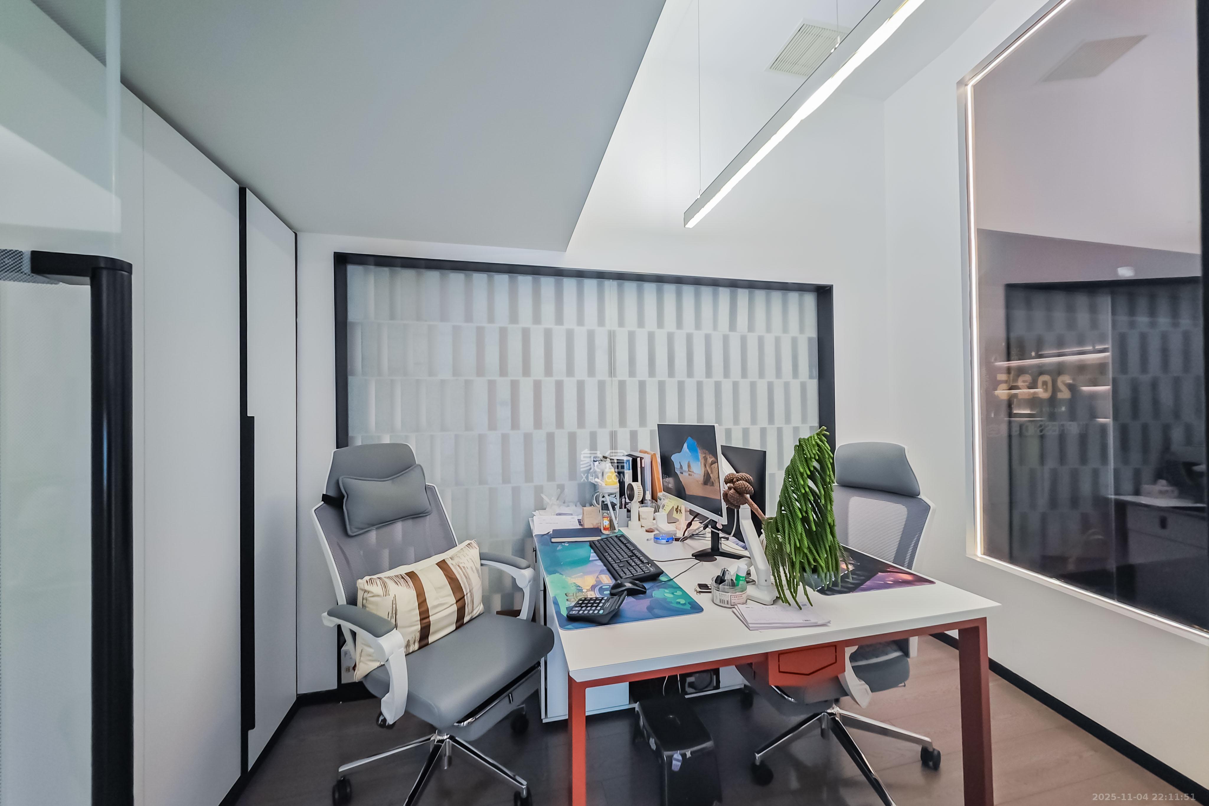 京武浪琴山三期(京武中心) 2室1厅1卫 89.0万 京武浪琴山三期(京武中心) 2室1厅1卫 89.0万其他