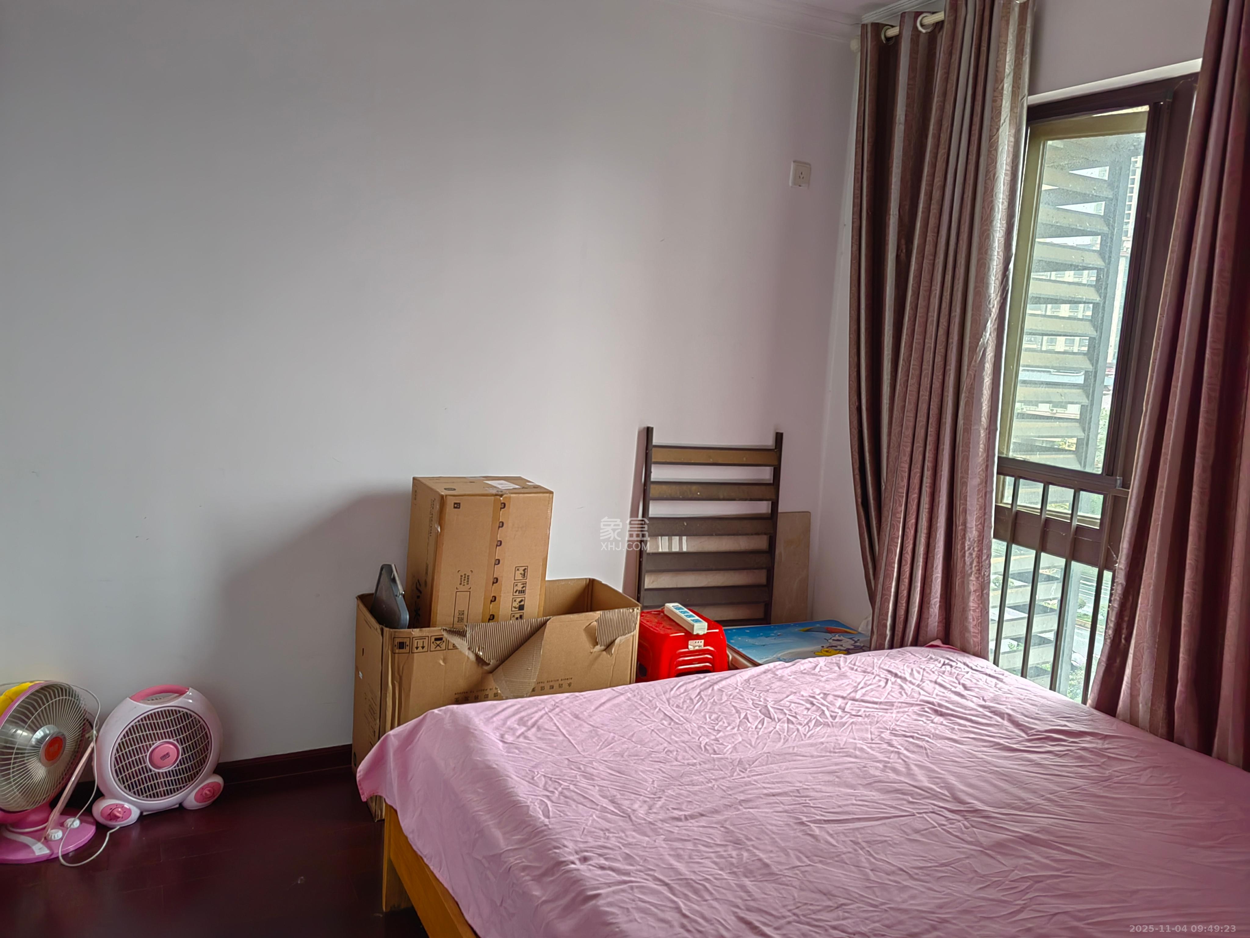 中海国际一期  3室2厅2卫    2100.0元/月室内图